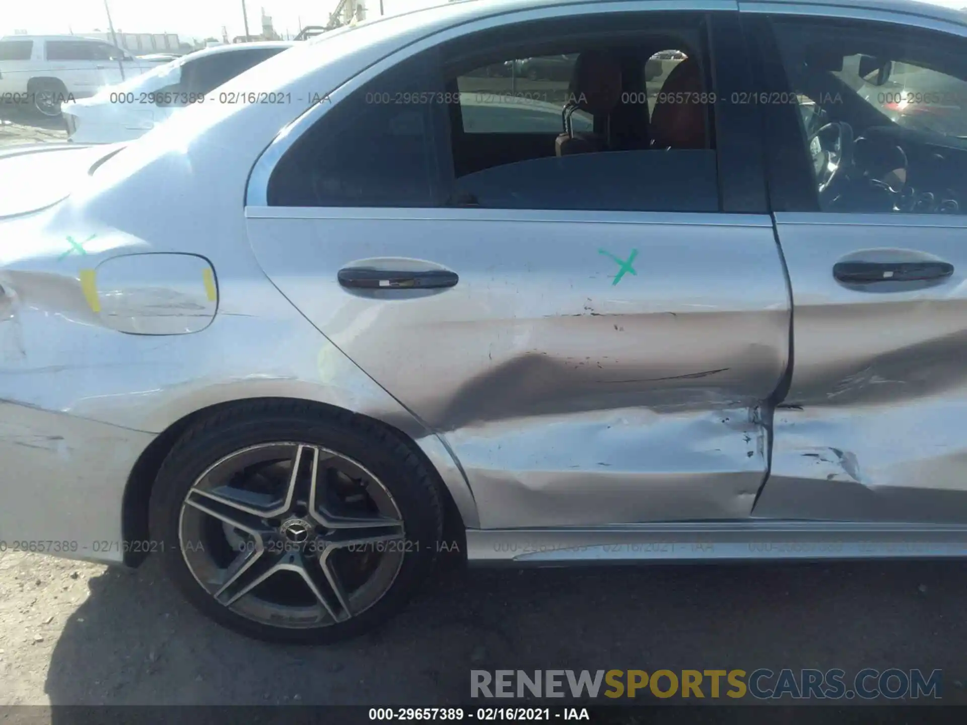 6 Photograph of a damaged car 55SWF8DB8KU283642 MERCEDES-BENZ C-CLASS 2019