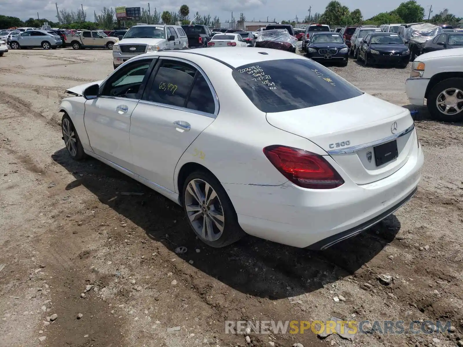 3 Фотография поврежденного автомобиля 55SWF8DB8KU285438 MERCEDES-BENZ C-CLASS 2019