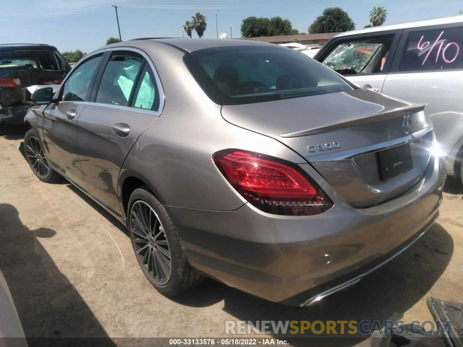 3 Photograph of a damaged car 55SWF8DB8KU292020 MERCEDES-BENZ C-CLASS 2019