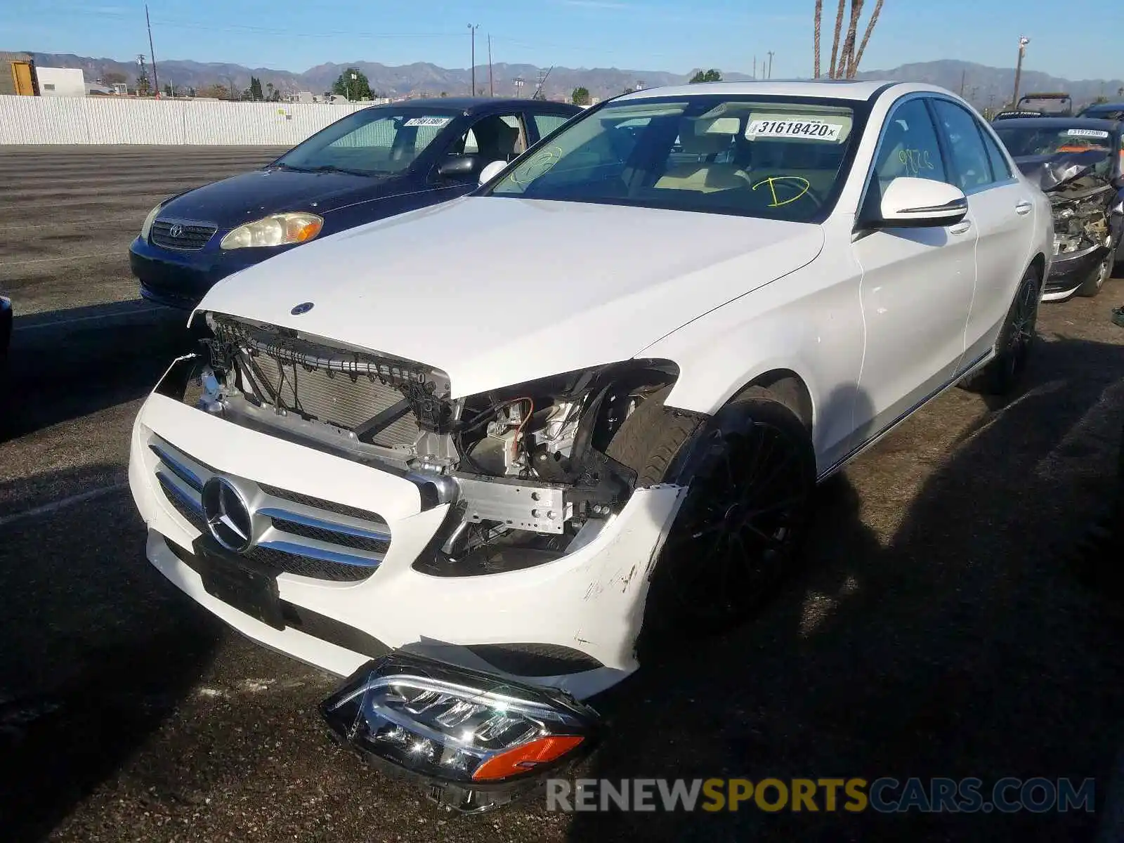 2 Photograph of a damaged car 55SWF8DB8KU294270 MERCEDES-BENZ C CLASS 2019