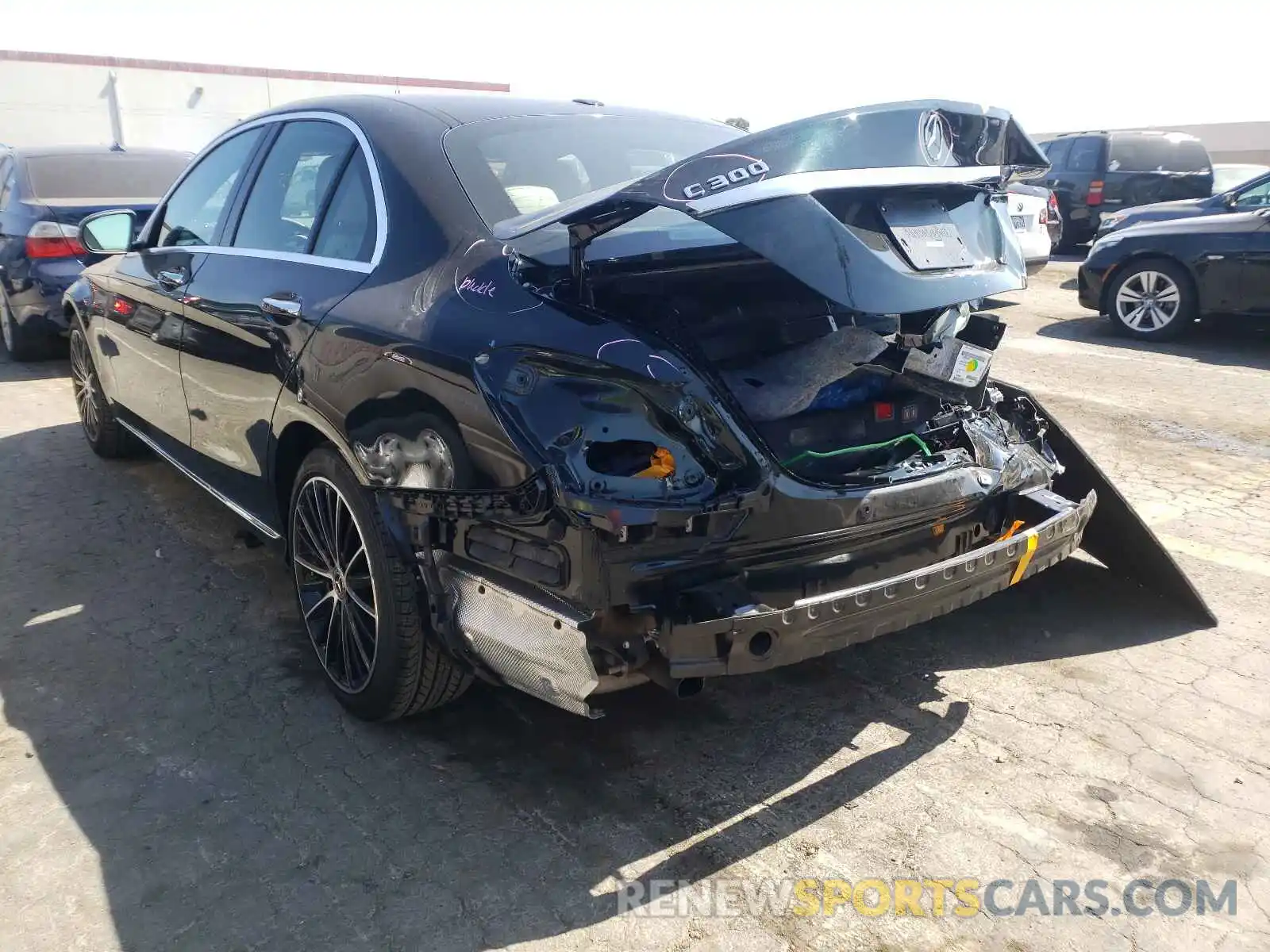 3 Photograph of a damaged car 55SWF8DB8KU298352 MERCEDES-BENZ C-CLASS 2019