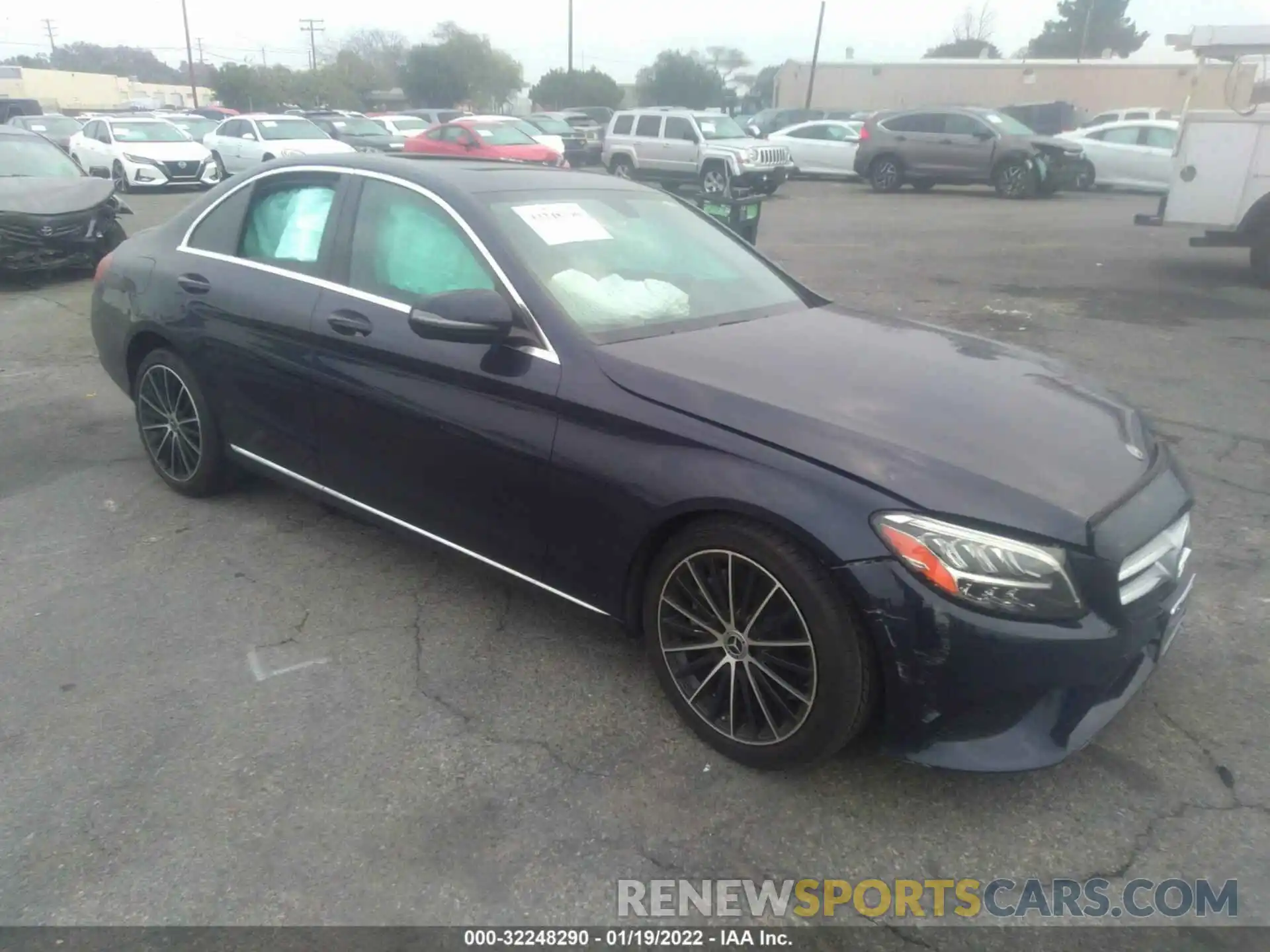 1 Photograph of a damaged car 55SWF8DB8KU299808 MERCEDES-BENZ C-CLASS 2019