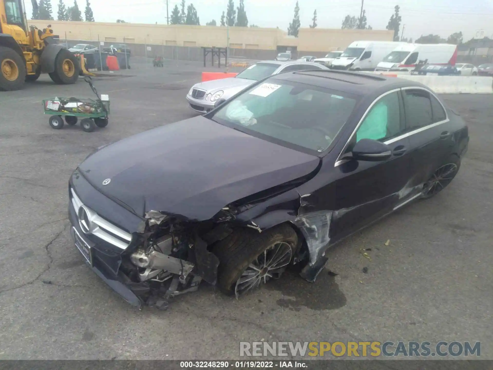 2 Photograph of a damaged car 55SWF8DB8KU299808 MERCEDES-BENZ C-CLASS 2019