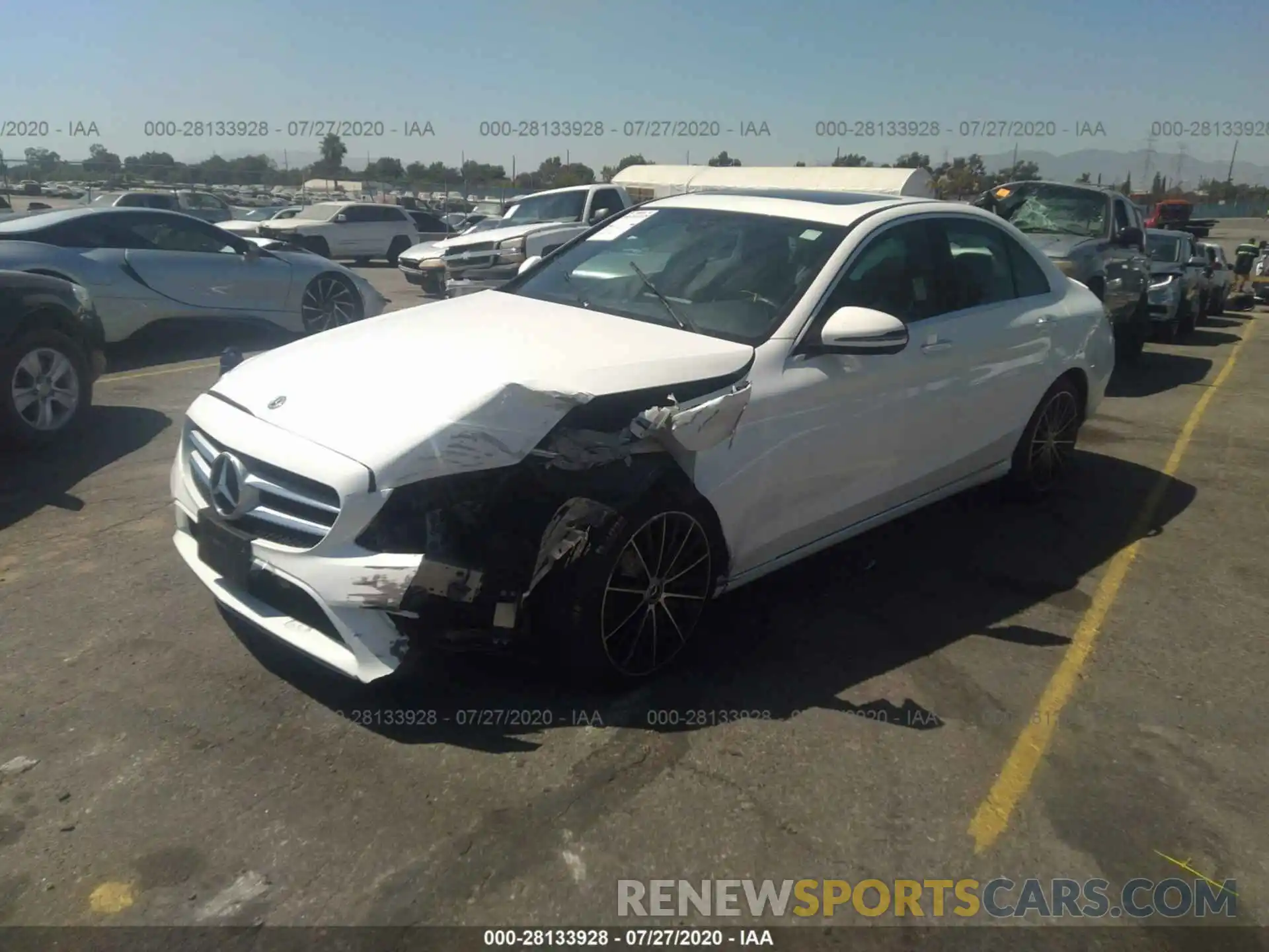 2 Photograph of a damaged car 55SWF8DB8KU300570 MERCEDES-BENZ C-CLASS 2019