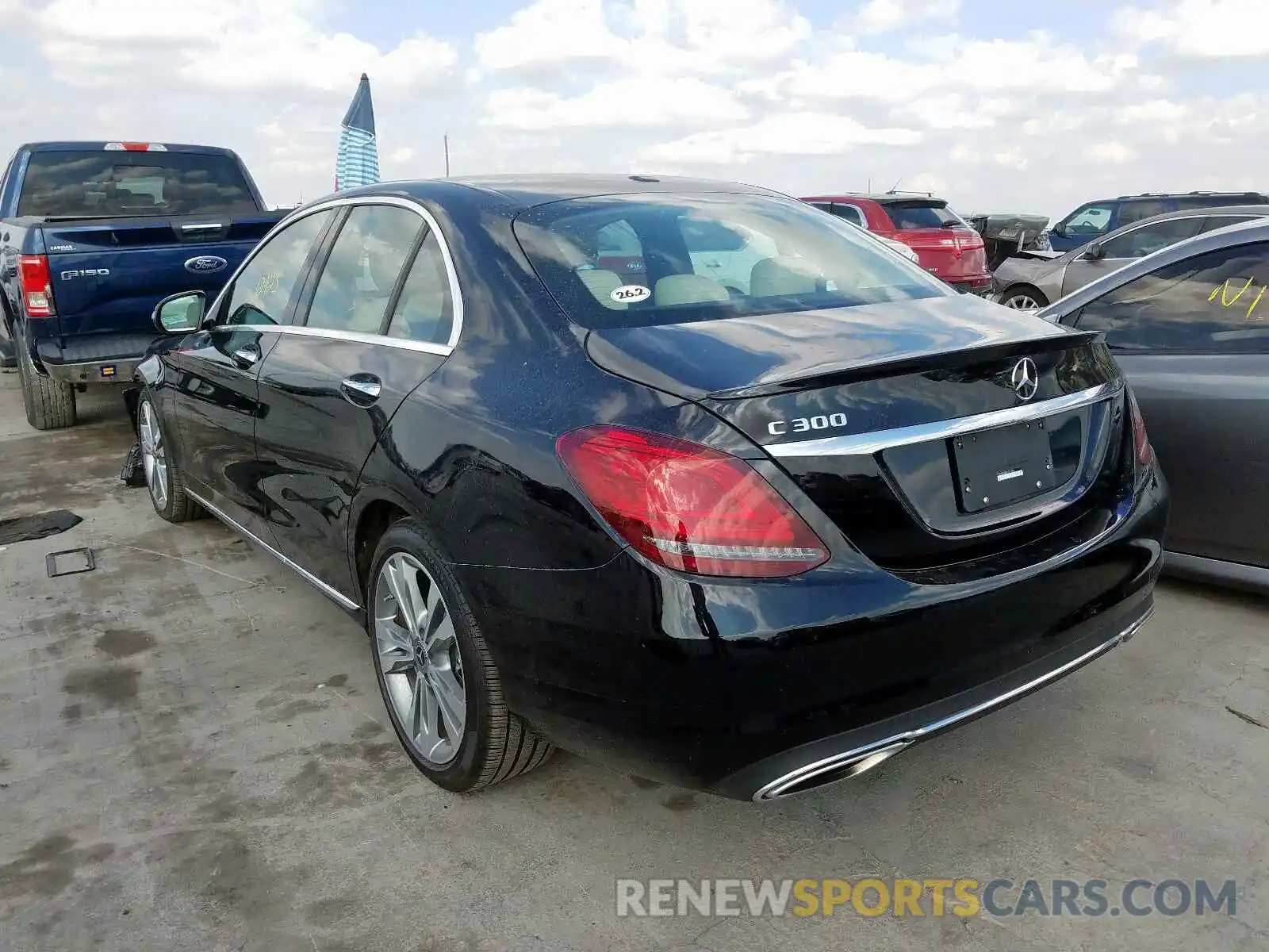 3 Photograph of a damaged car 55SWF8DB8KU307664 MERCEDES-BENZ C CLASS 2019