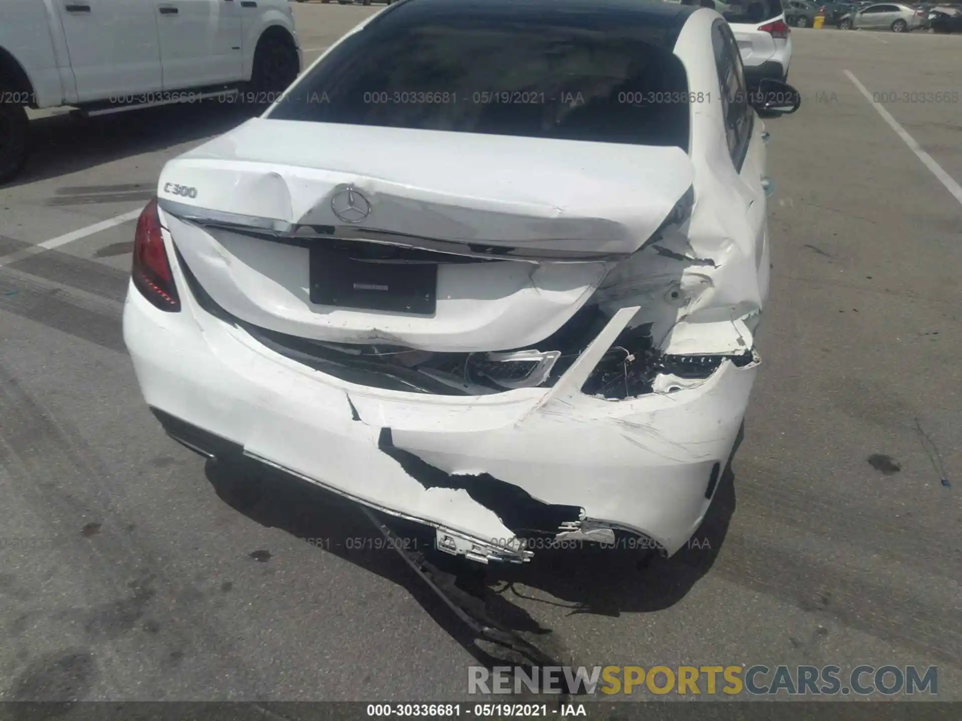 6 Photograph of a damaged car 55SWF8DB8KU316963 MERCEDES-BENZ C-CLASS 2019