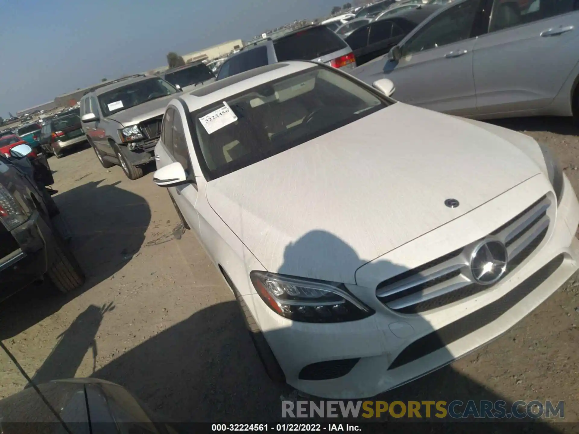 1 Photograph of a damaged car 55SWF8DB9KU288462 MERCEDES-BENZ C-CLASS 2019