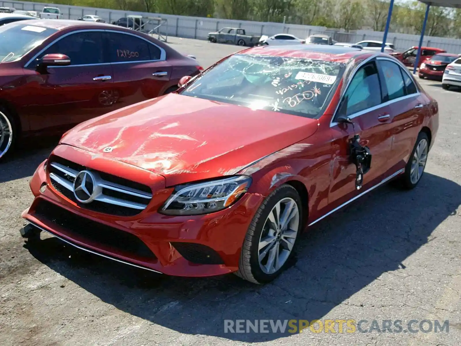 2 Photograph of a damaged car 55SWF8DB9KU291572 MERCEDES-BENZ C CLASS 2019