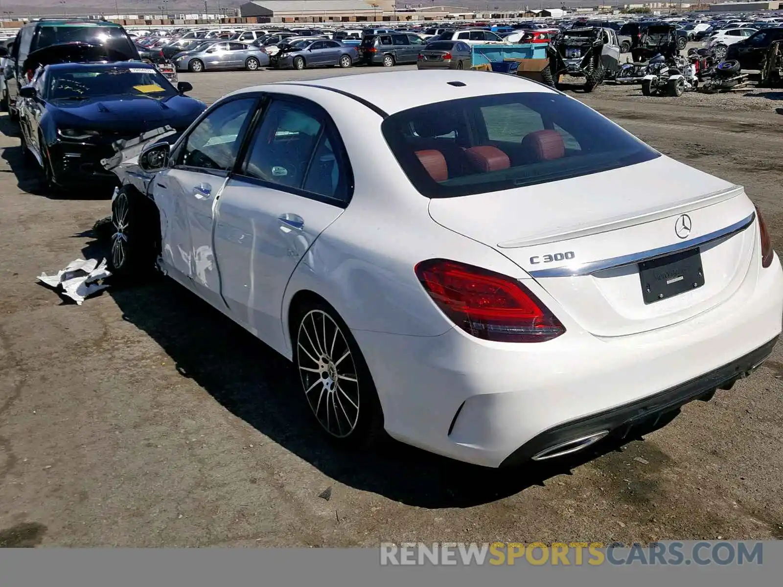 3 Photograph of a damaged car 55SWF8DB9KU293967 MERCEDES-BENZ C CLASS 2019