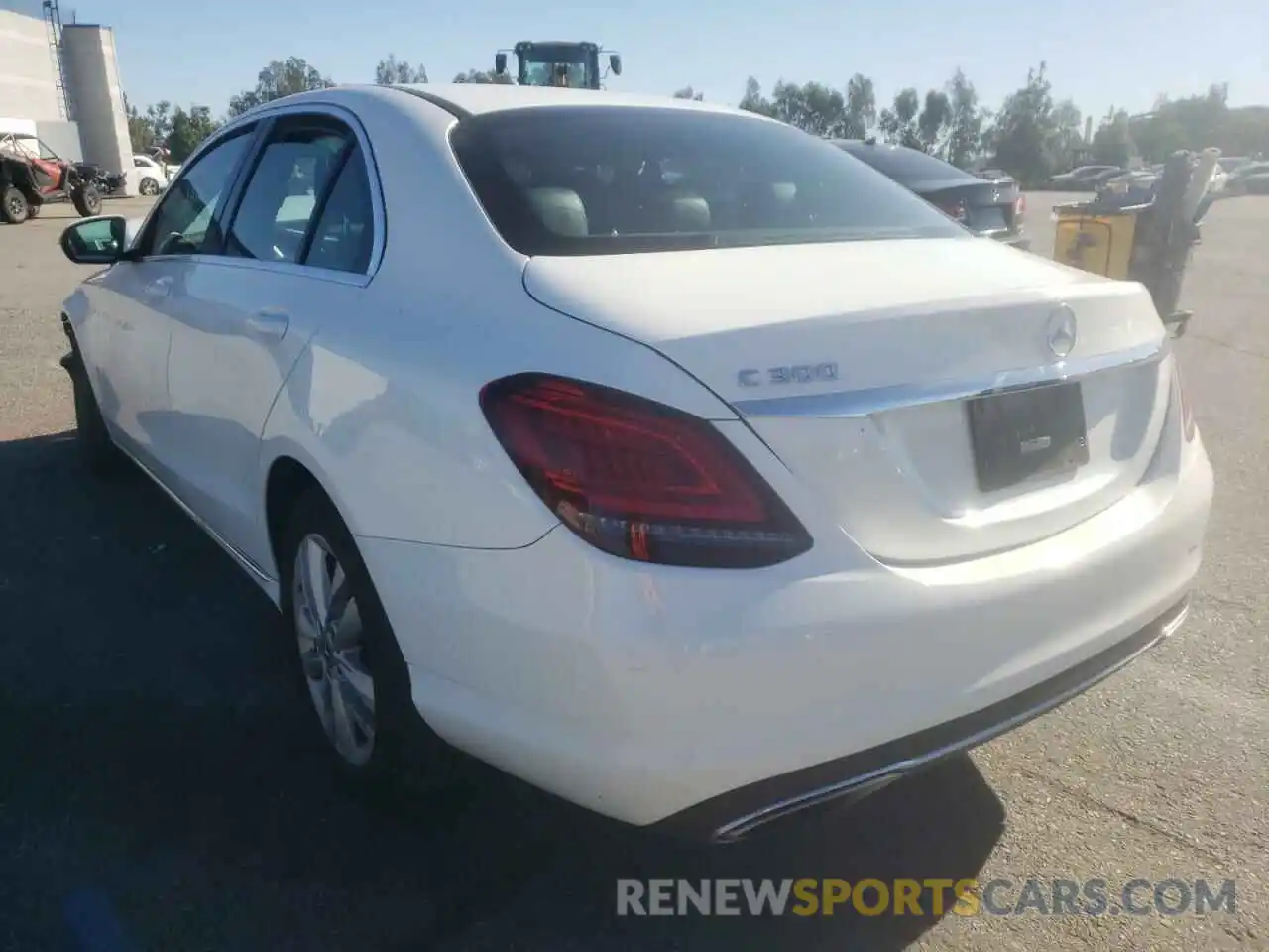 3 Photograph of a damaged car 55SWF8DB9KU295394 MERCEDES-BENZ C-CLASS 2019