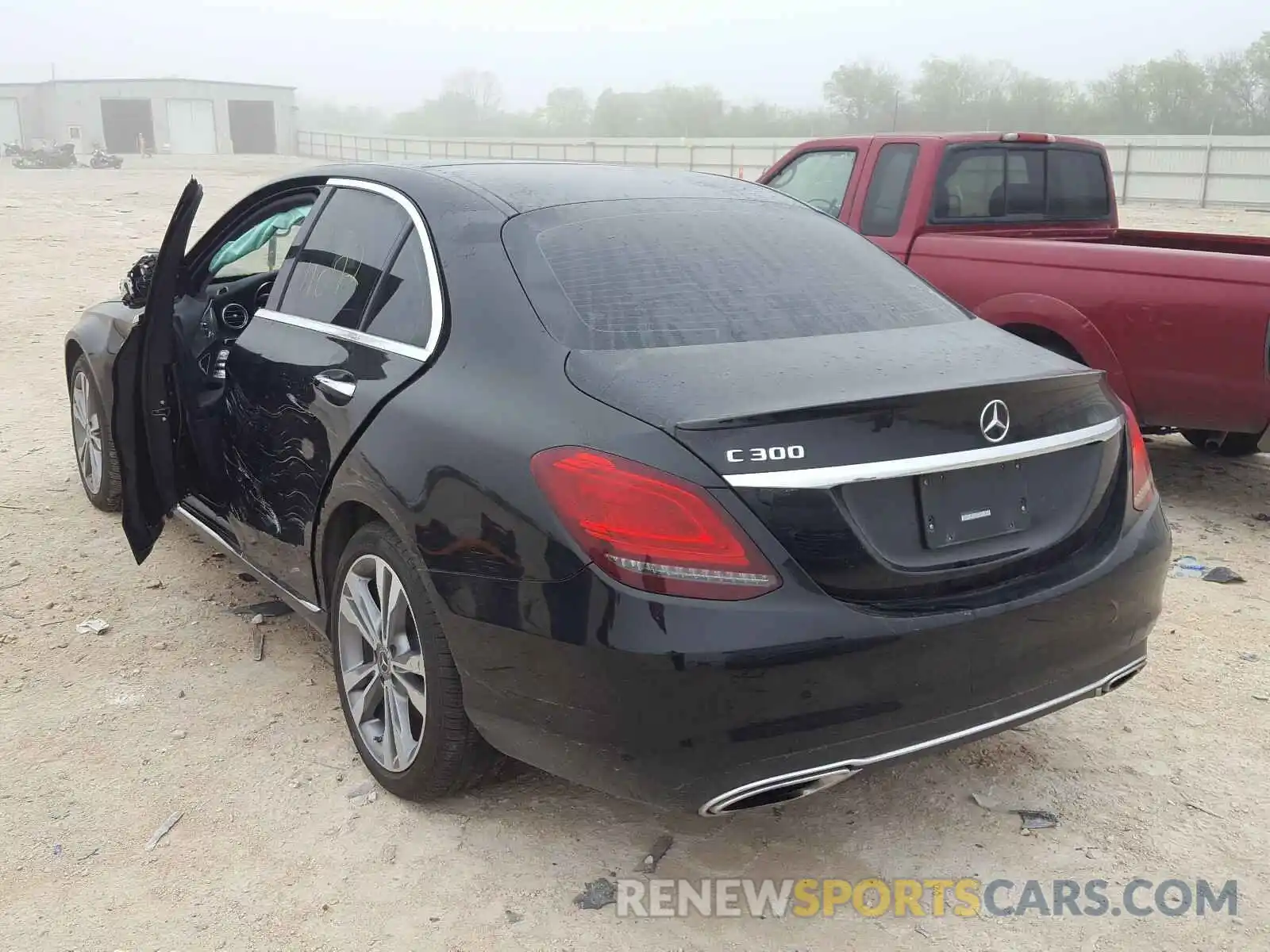 3 Photograph of a damaged car 55SWF8DB9KU295721 MERCEDES-BENZ C CLASS 2019