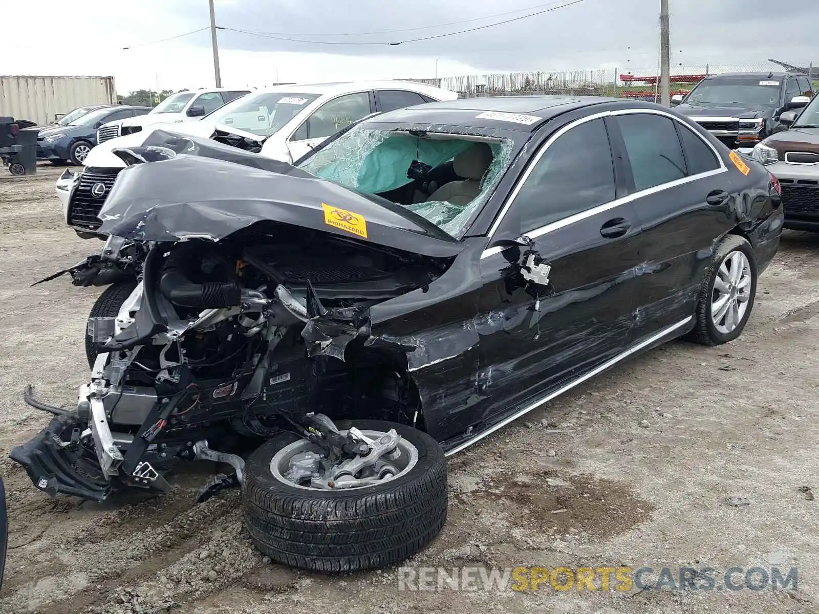 2 Photograph of a damaged car 55SWF8DB9KU295833 MERCEDES-BENZ C CLASS 2019