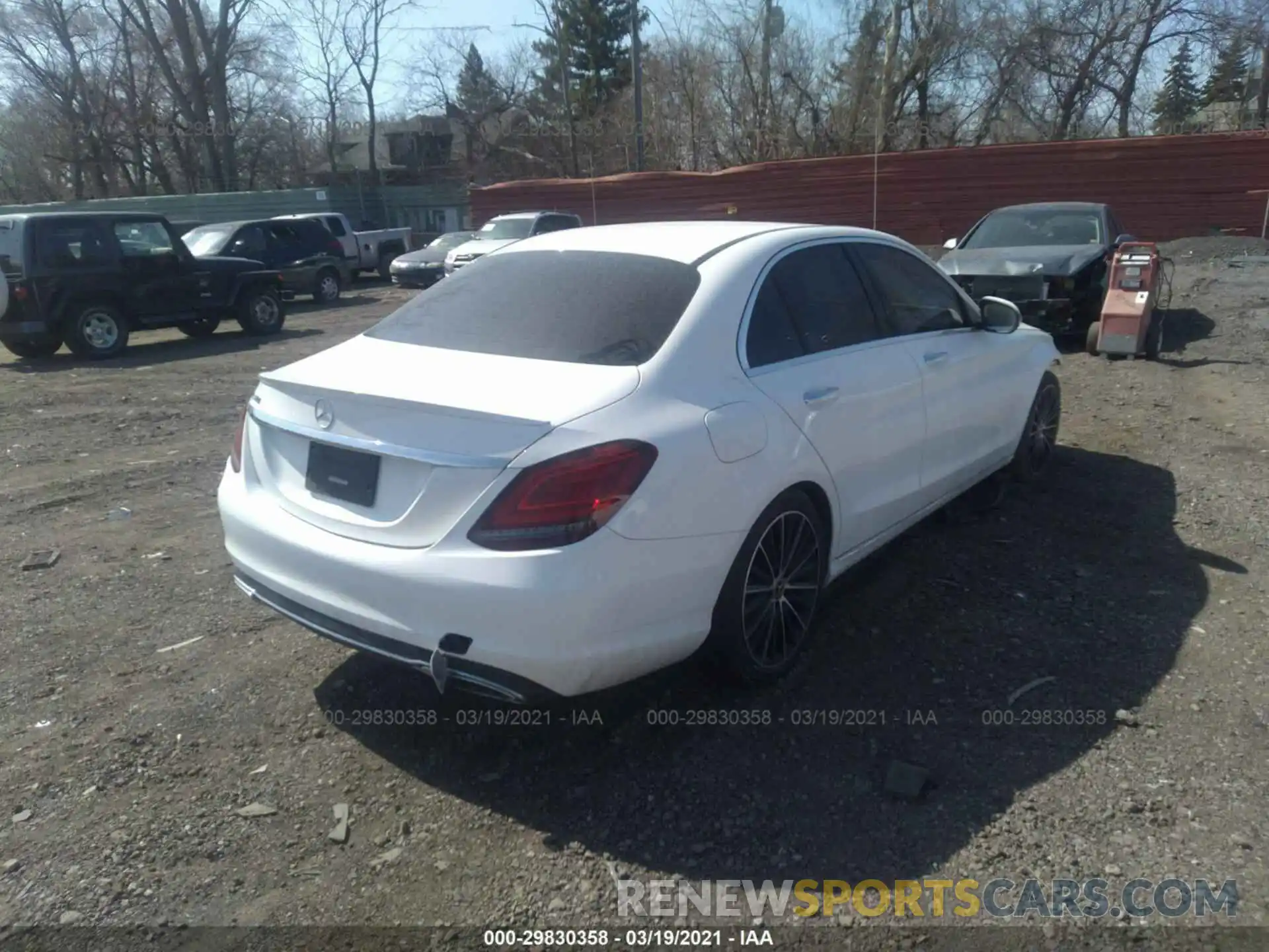 4 Photograph of a damaged car 55SWF8DB9KU297081 MERCEDES-BENZ C-CLASS 2019