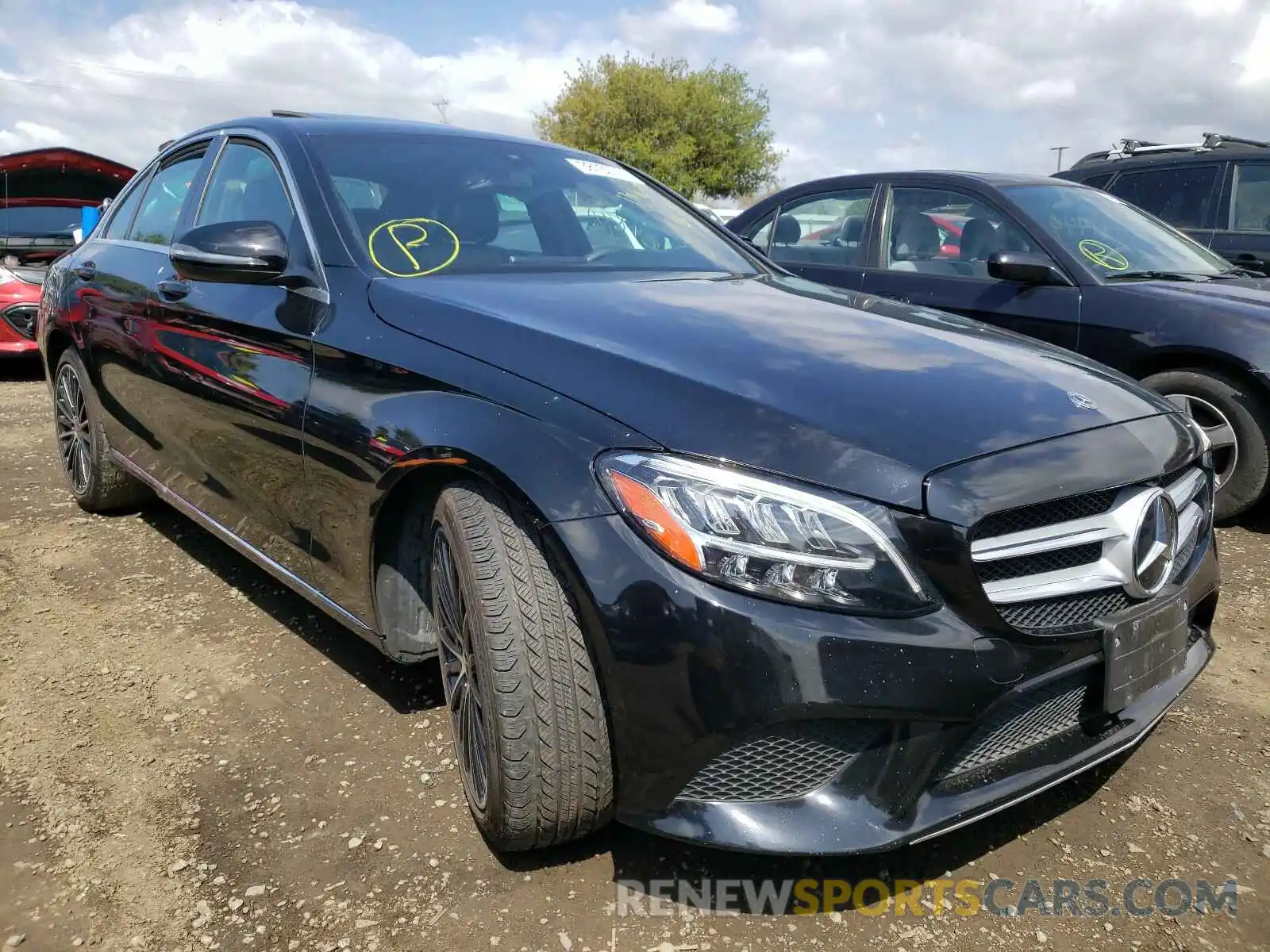 1 Photograph of a damaged car 55SWF8DB9KU297453 MERCEDES-BENZ C CLASS 2019