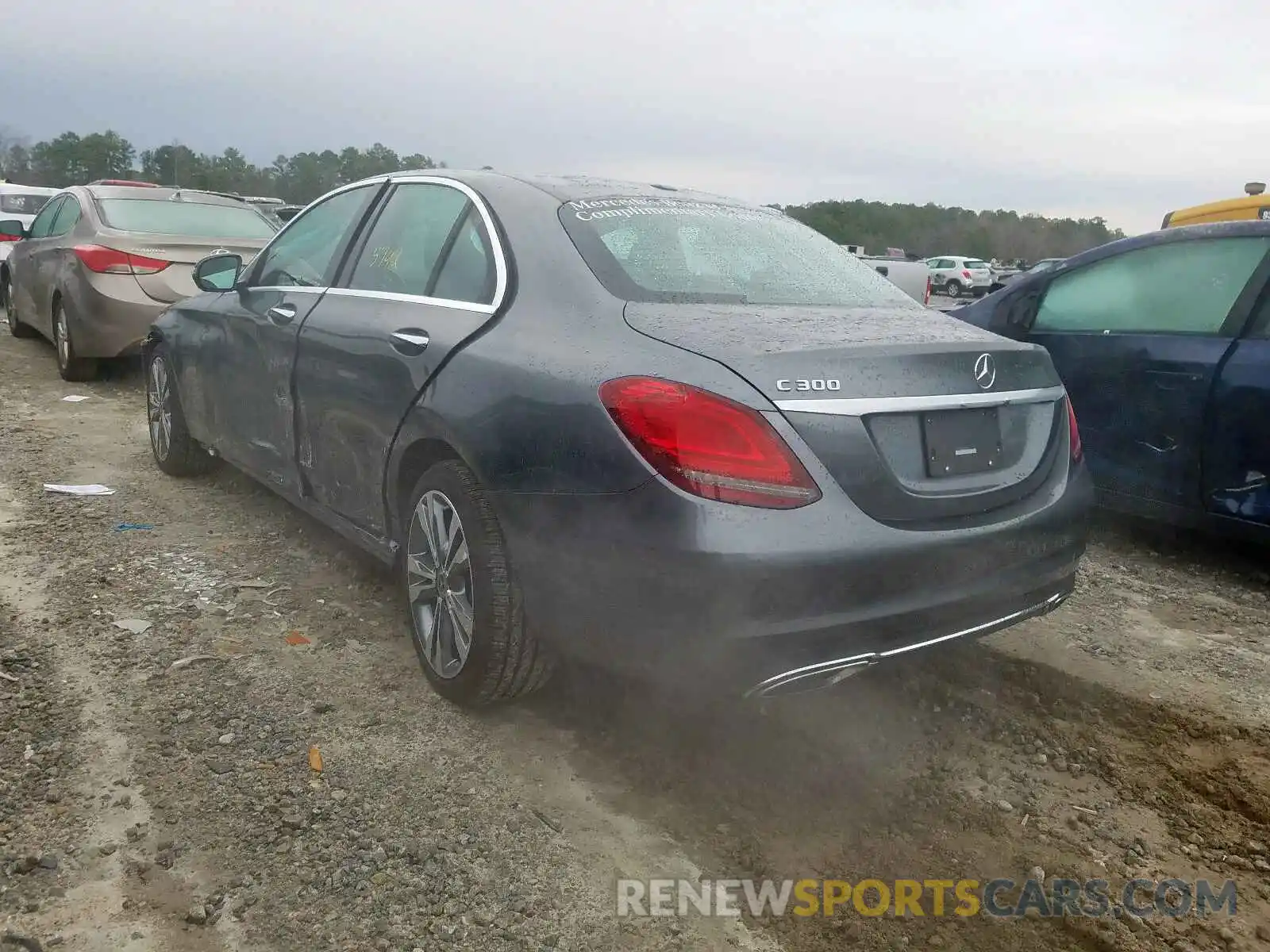 3 Photograph of a damaged car 55SWF8DB9KU298702 MERCEDES-BENZ C CLASS 2019