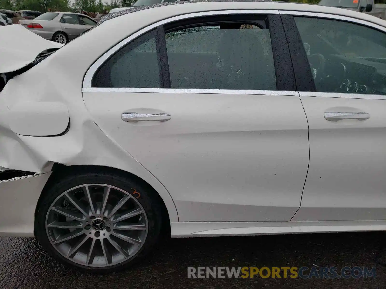 6 Photograph of a damaged car 55SWF8DB9KU302196 MERCEDES-BENZ C-CLASS 2019