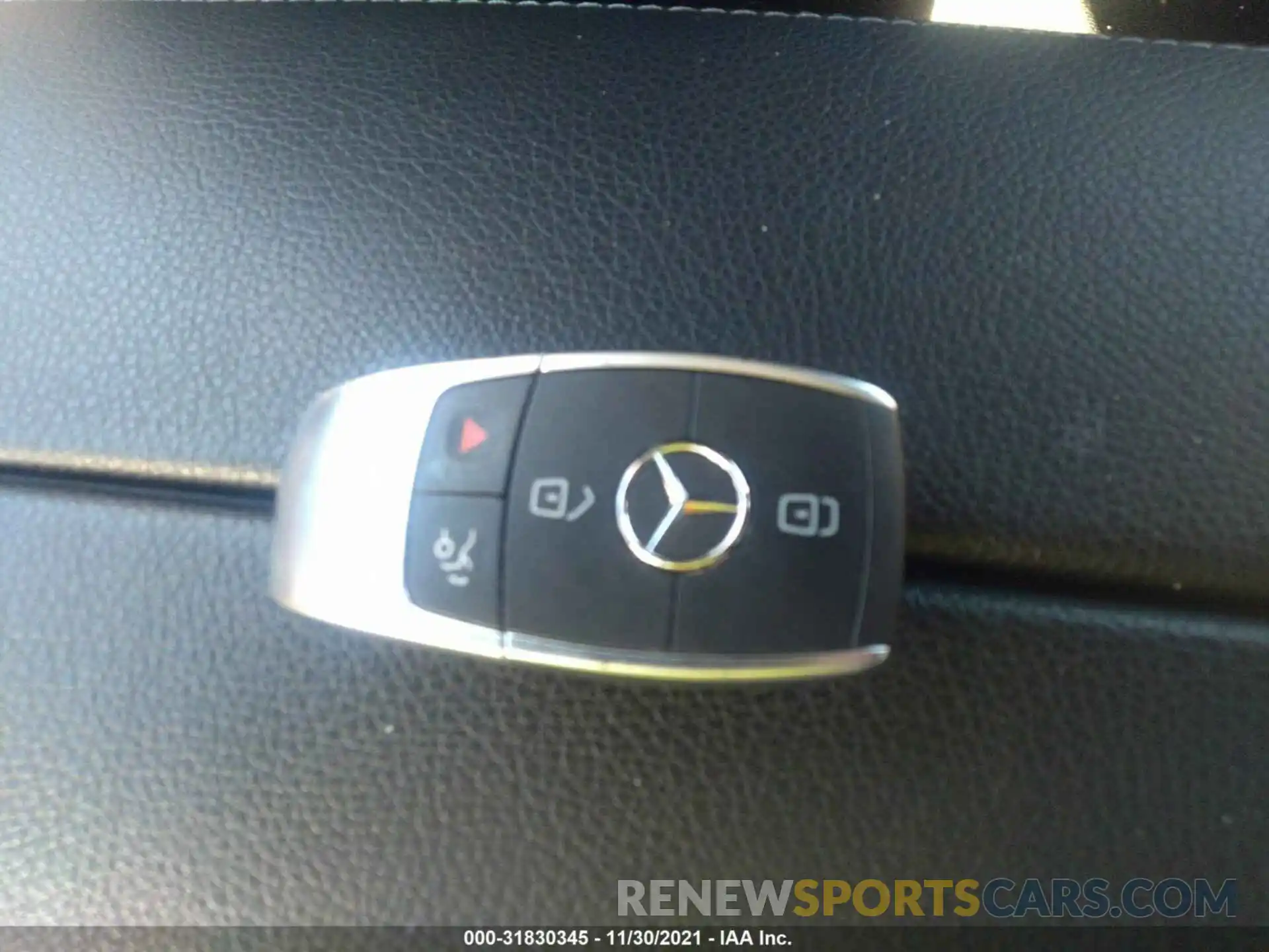 11 Photograph of a damaged car 55SWF8DB9KU302537 MERCEDES-BENZ C-CLASS 2019