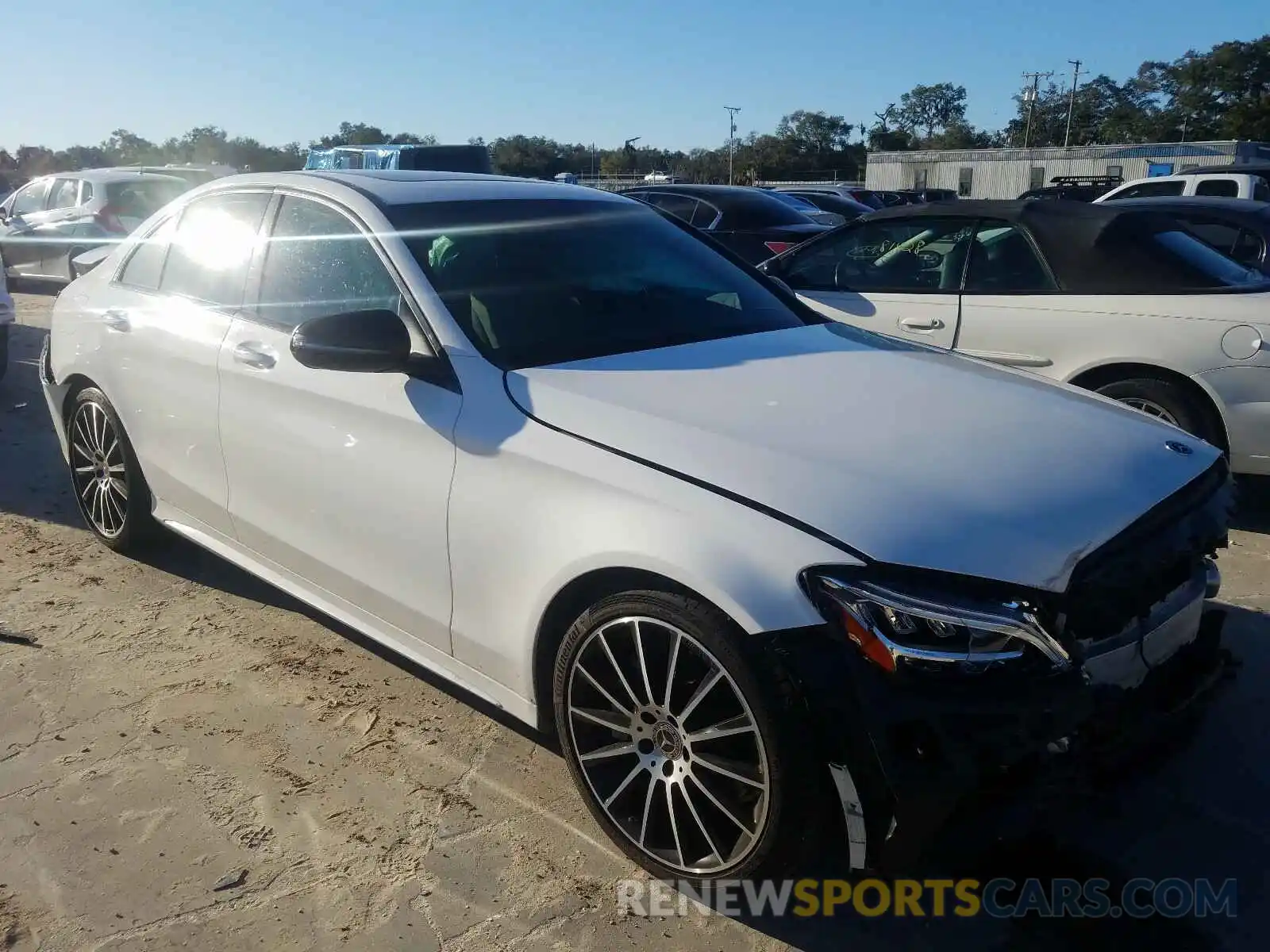 1 Photograph of a damaged car 55SWF8DB9KU303994 MERCEDES-BENZ C CLASS 2019