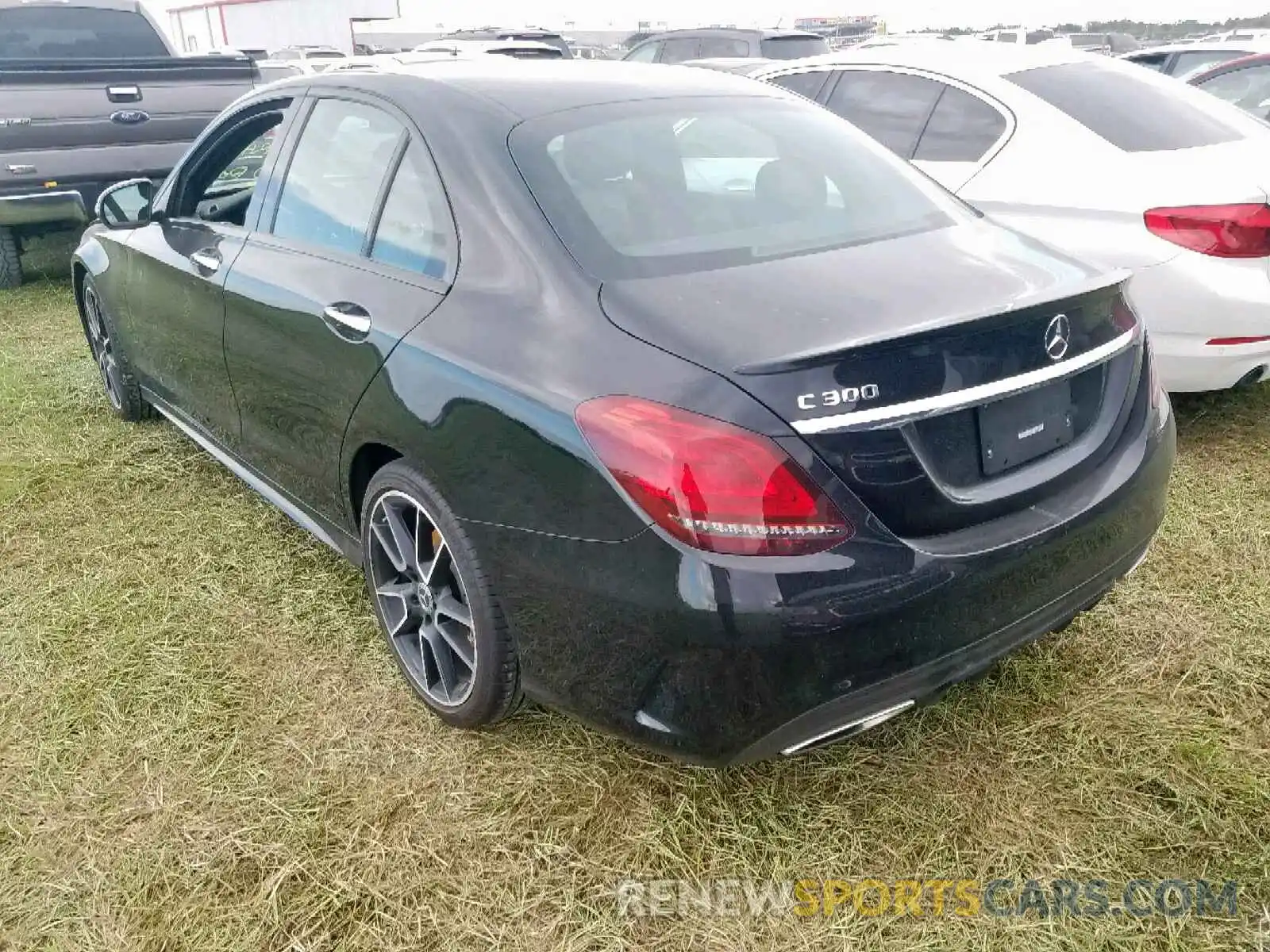 3 Photograph of a damaged car 55SWF8DB9KU317104 MERCEDES-BENZ C CLASS 2019