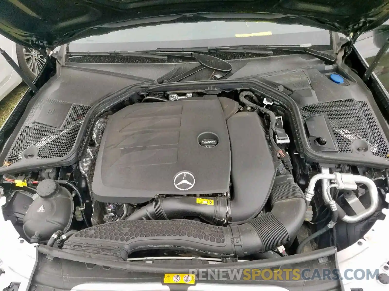 7 Photograph of a damaged car 55SWF8DB9KU317104 MERCEDES-BENZ C CLASS 2019