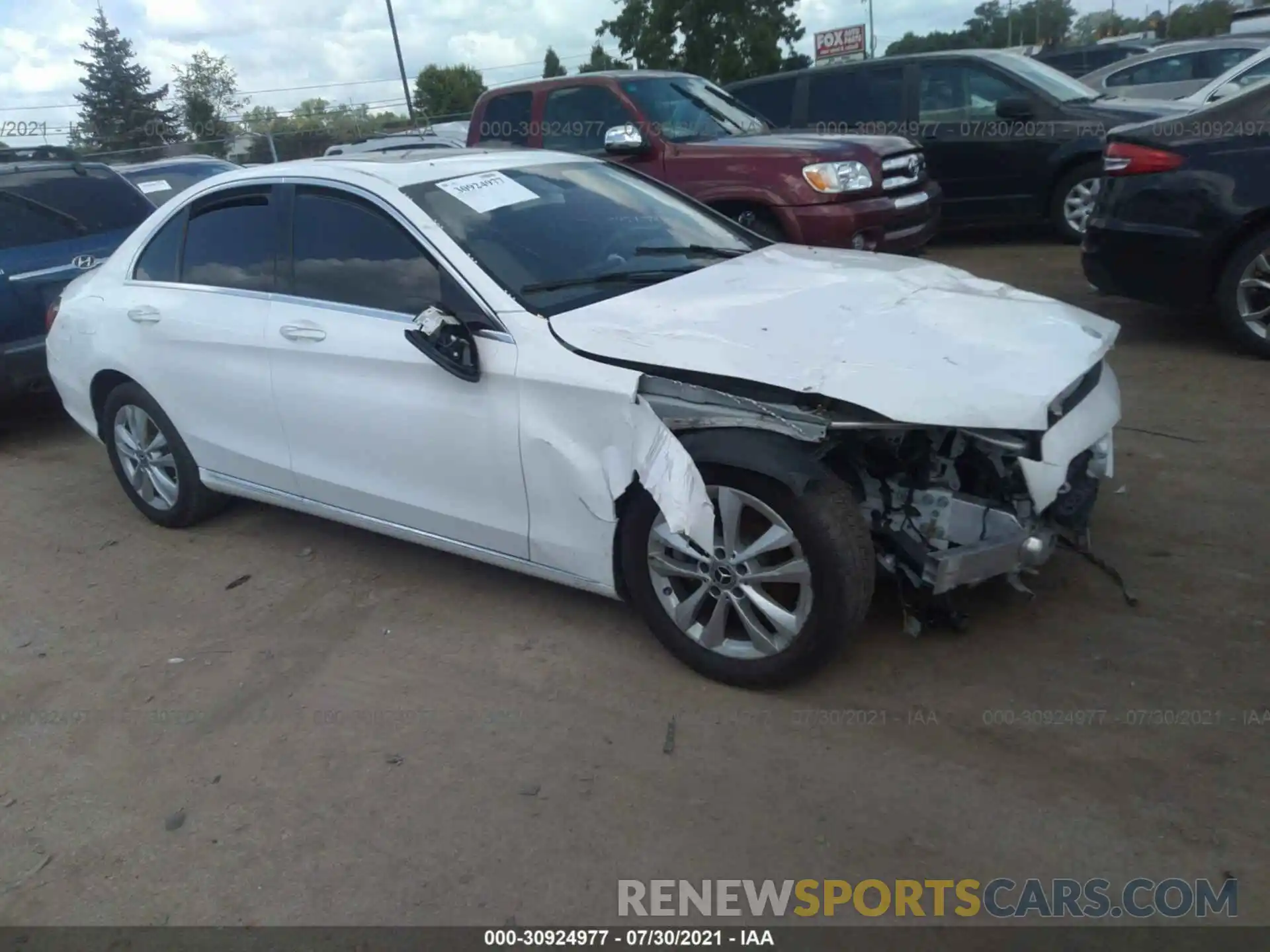 1 Photograph of a damaged car 55SWF8DB9KU322089 MERCEDES-BENZ C-CLASS 2019