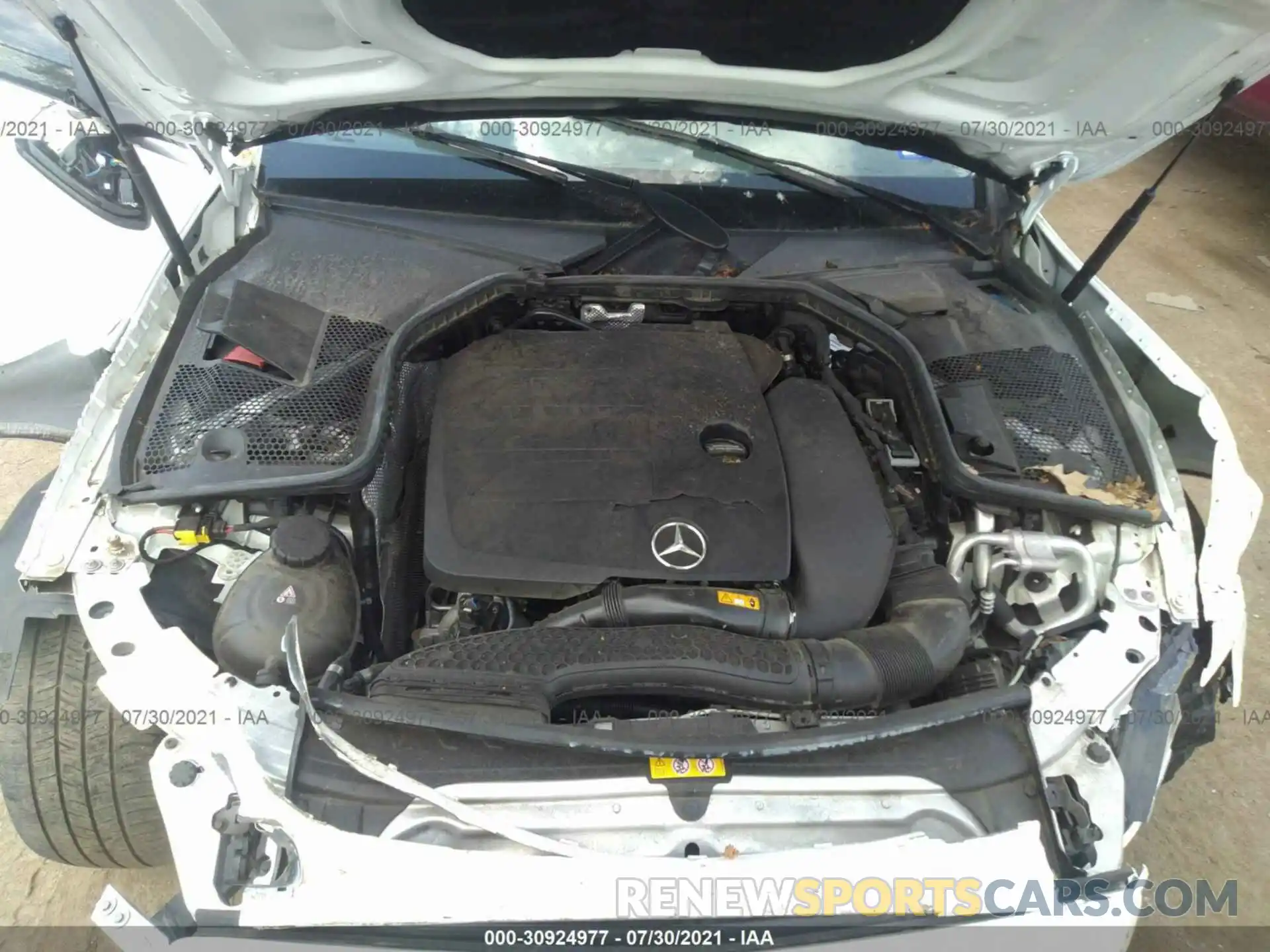 10 Photograph of a damaged car 55SWF8DB9KU322089 MERCEDES-BENZ C-CLASS 2019