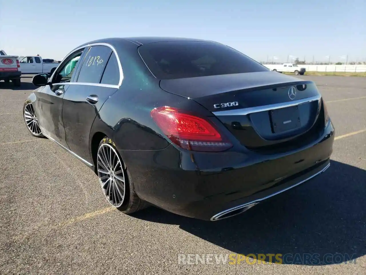 3 Photograph of a damaged car 55SWF8DBXKU283366 MERCEDES-BENZ C-CLASS 2019