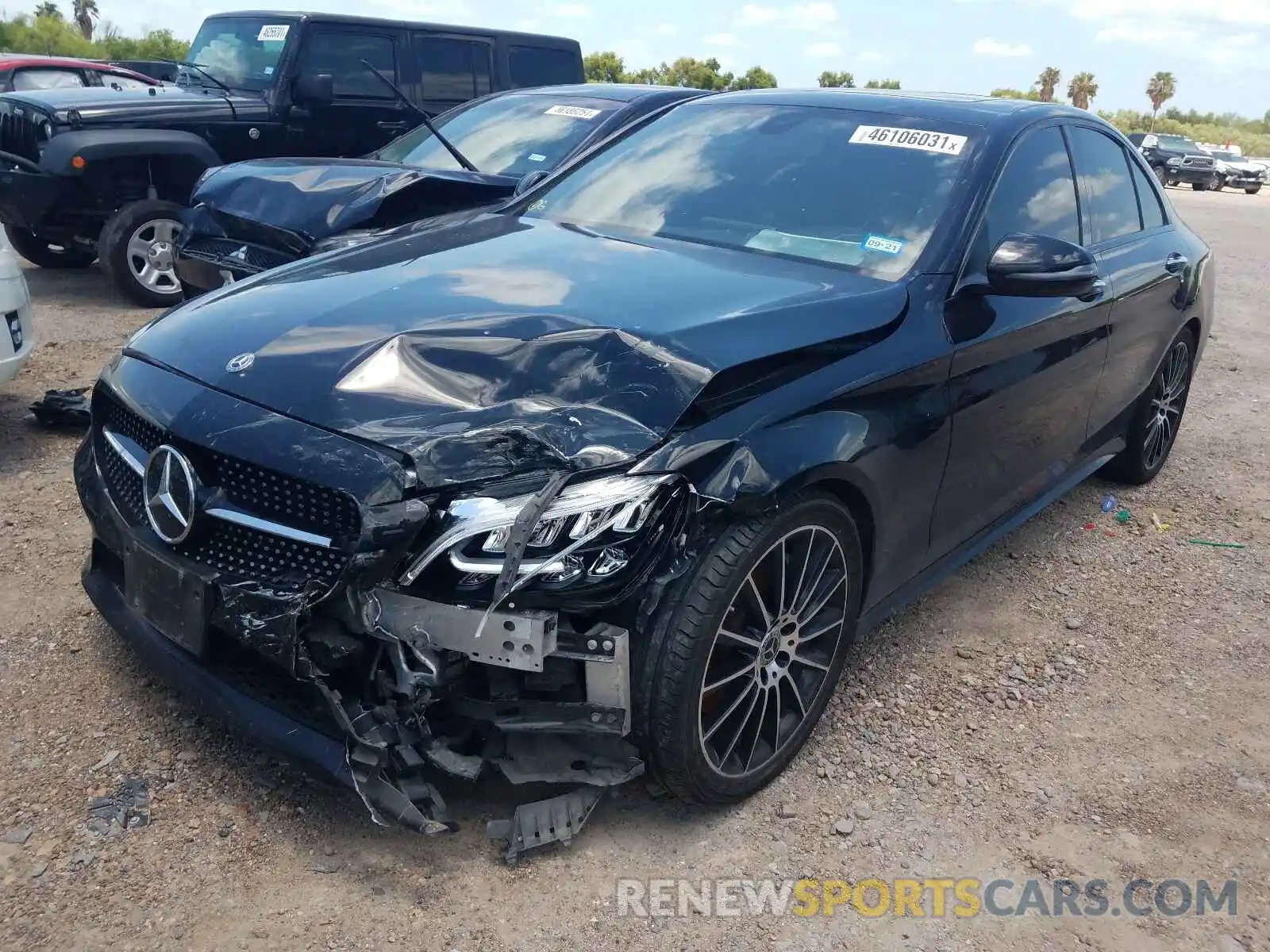 2 Photograph of a damaged car 55SWF8DBXKU283612 MERCEDES-BENZ C CLASS 2019