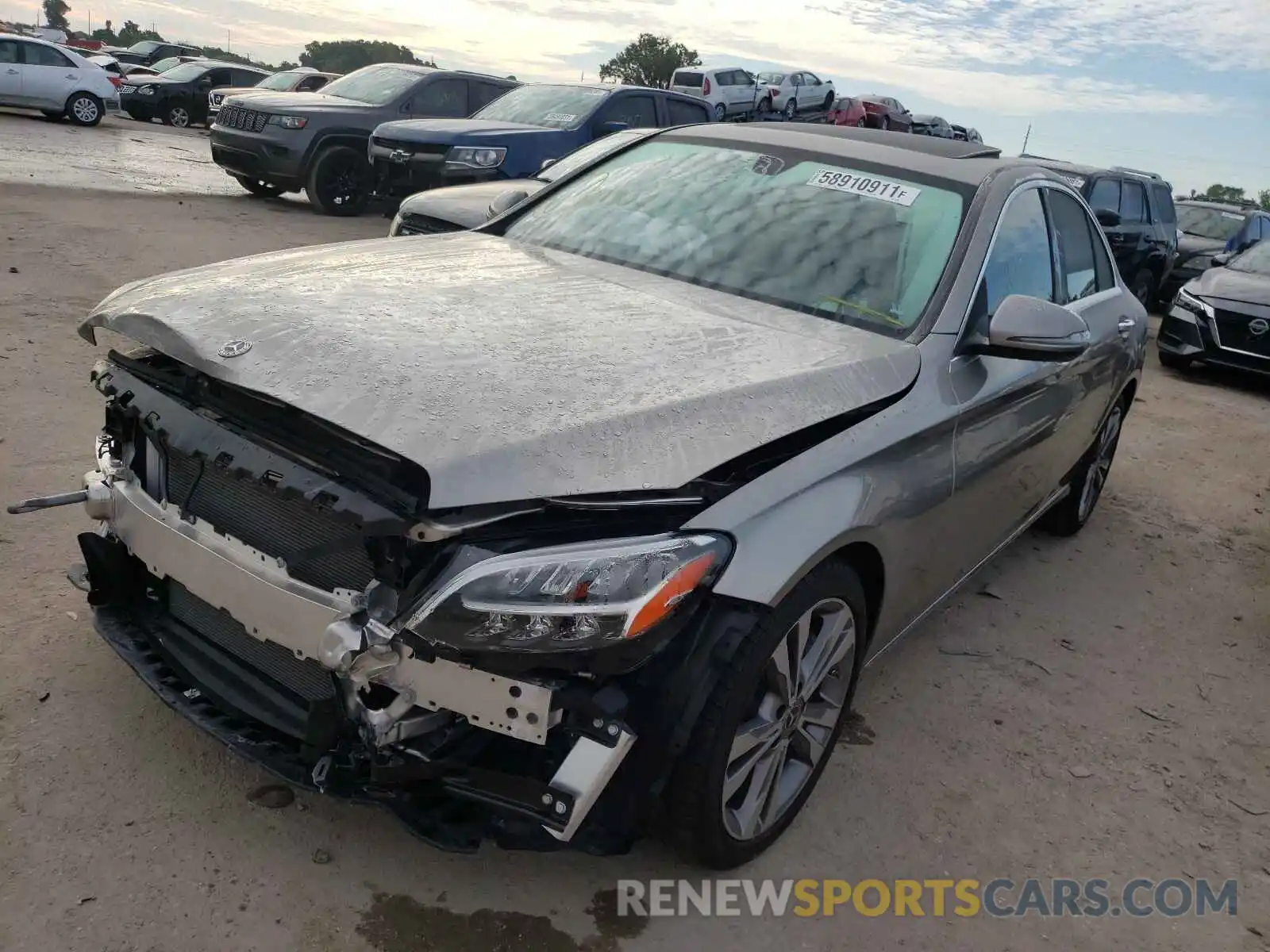 2 Photograph of a damaged car 55SWF8DBXKU289328 MERCEDES-BENZ C-CLASS 2019