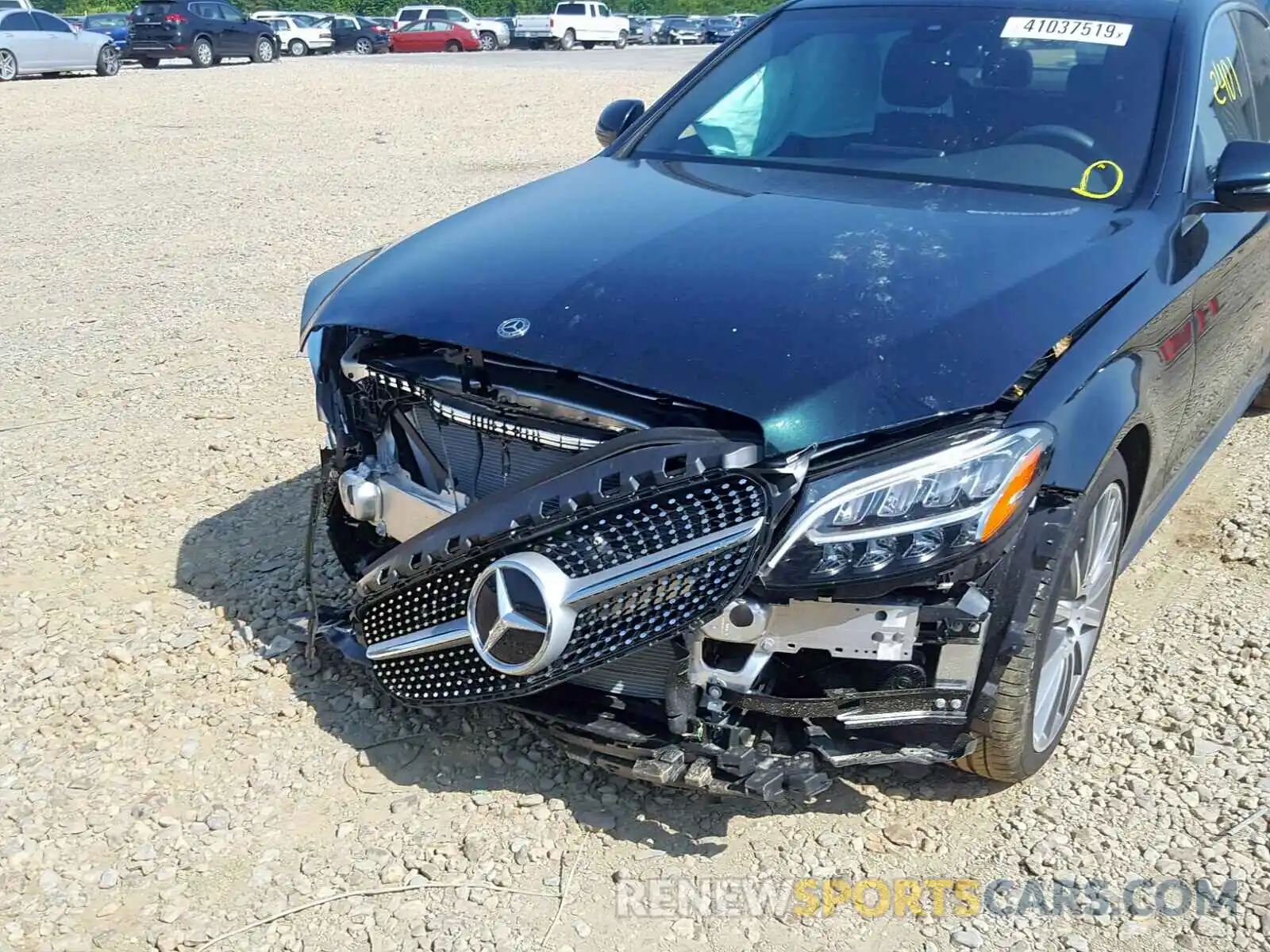 9 Photograph of a damaged car 55SWF8DBXKU292052 MERCEDES-BENZ C CLASS 2019