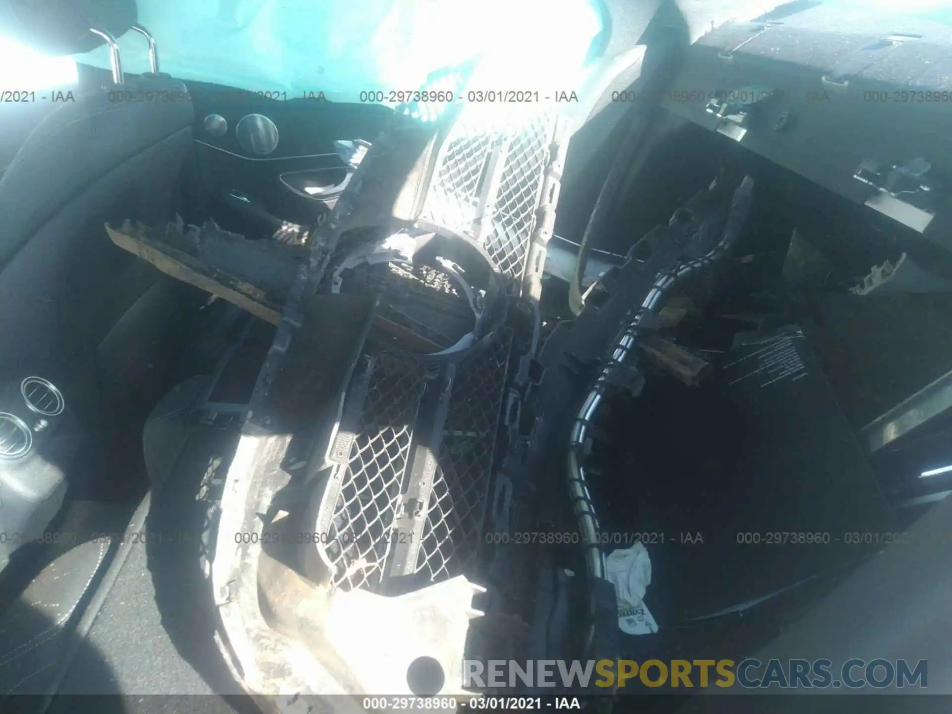 8 Photograph of a damaged car 55SWF8DBXKU292486 MERCEDES-BENZ C-CLASS 2019