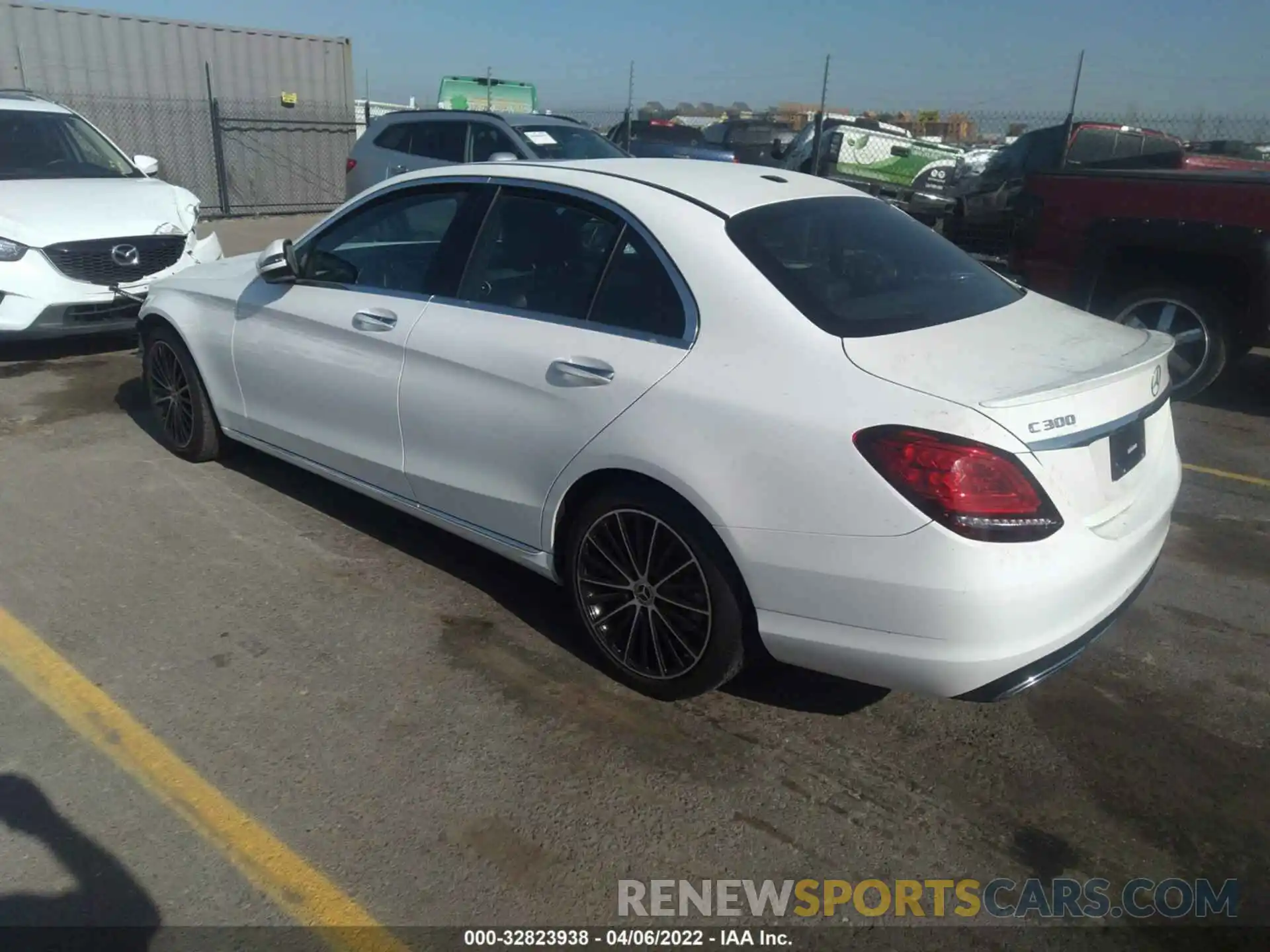 3 Фотография поврежденного автомобиля 55SWF8DBXKU294142 MERCEDES-BENZ C-CLASS 2019