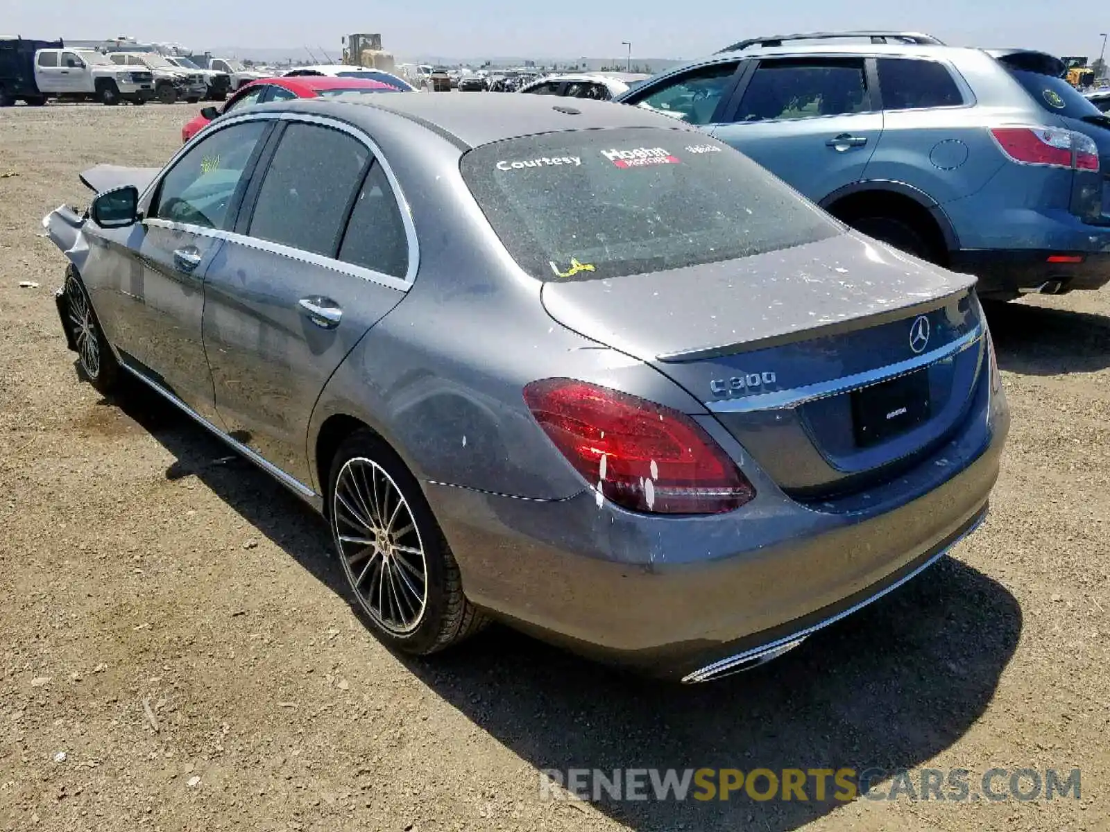 3 Photograph of a damaged car 55SWF8DBXKU297333 MERCEDES-BENZ C CLASS 2019