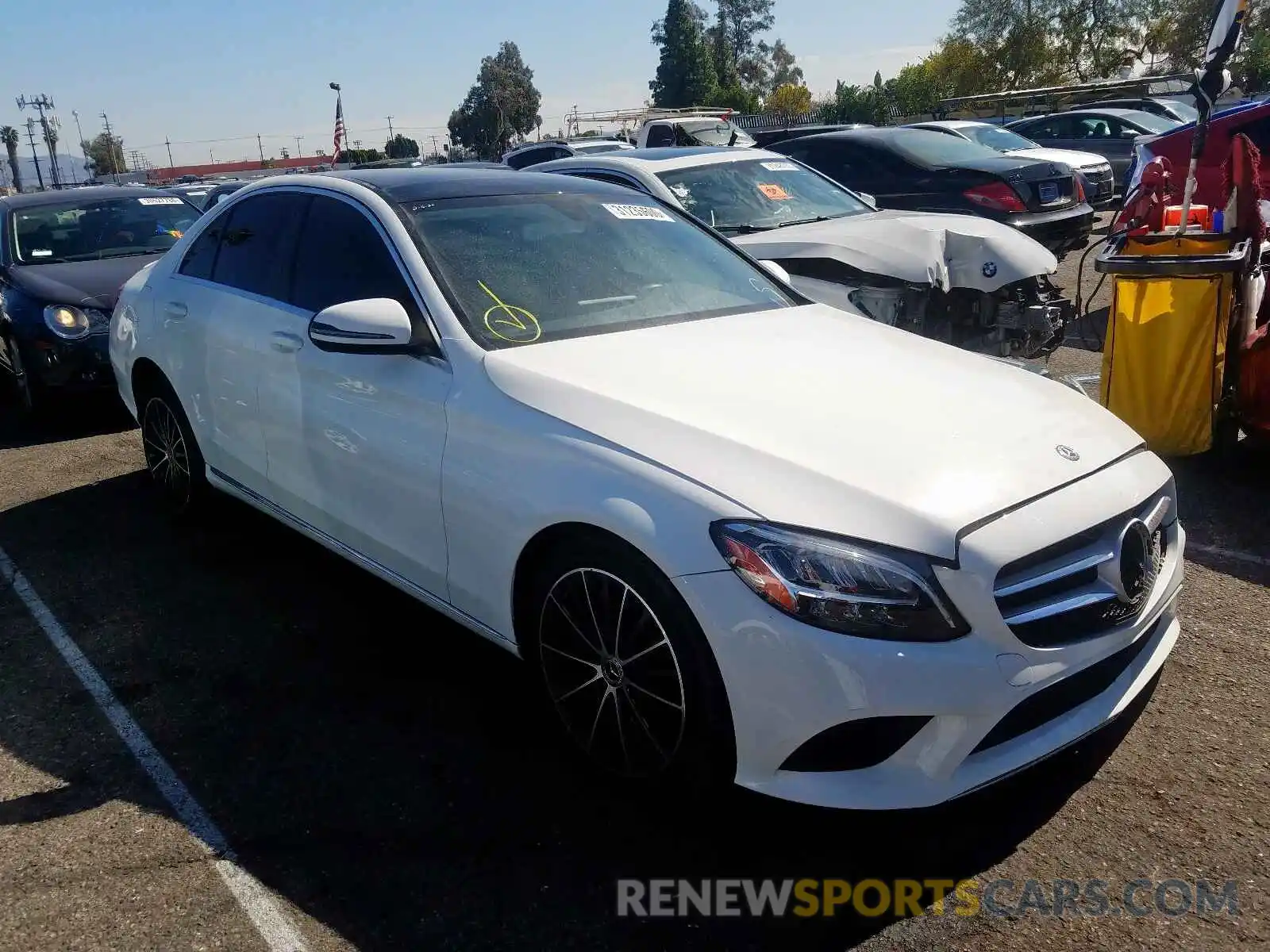 1 Photograph of a damaged car 55SWF8DBXKU303888 MERCEDES-BENZ C CLASS 2019