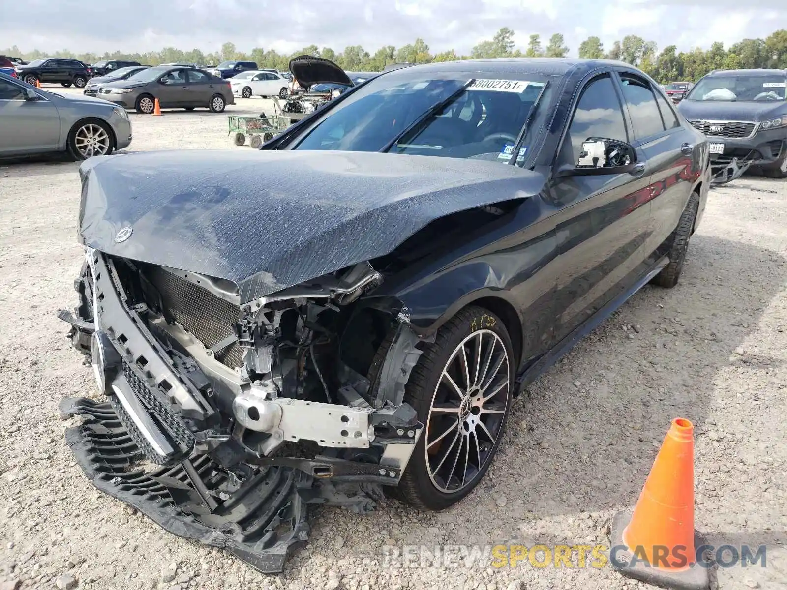 2 Photograph of a damaged car 55SWF8DBXKU309822 MERCEDES-BENZ C-CLASS 2019