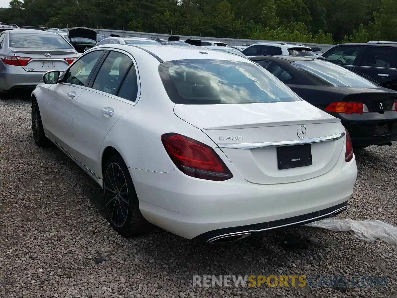 3 Photograph of a damaged car 55SWF8DBXKU311425 MERCEDES-BENZ C CLASS 2019