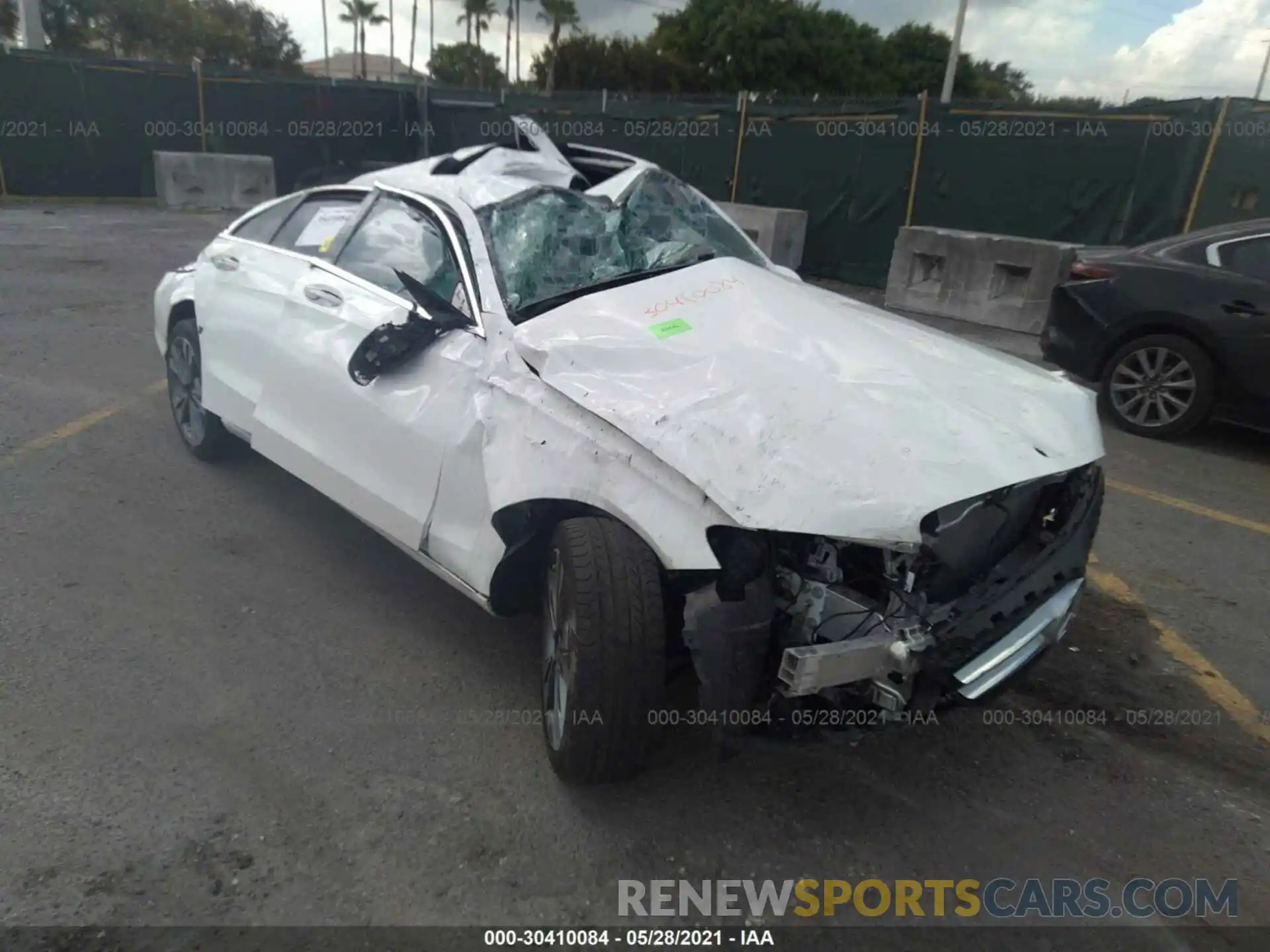 1 Photograph of a damaged car 55SWF8DBXKU311487 MERCEDES-BENZ C-CLASS 2019