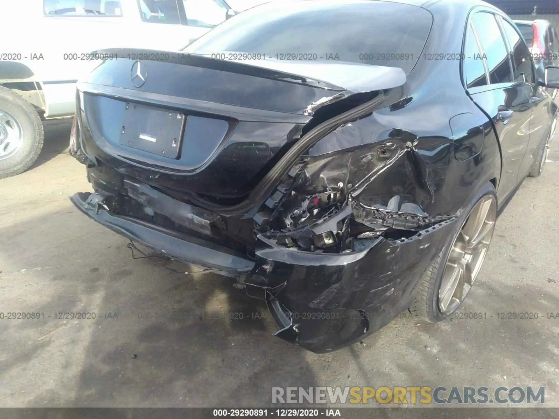 6 Photograph of a damaged car 55SWF8DBXKU322716 MERCEDES-BENZ C-CLASS 2019