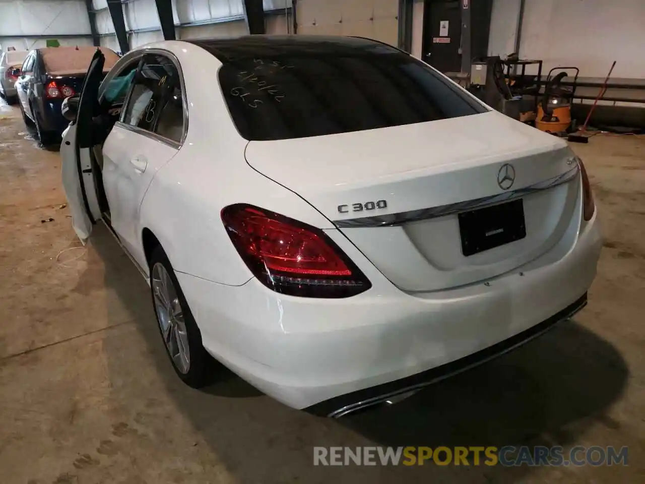 3 Photograph of a damaged car 55SWF8EB0KU291474 MERCEDES-BENZ C-CLASS 2019