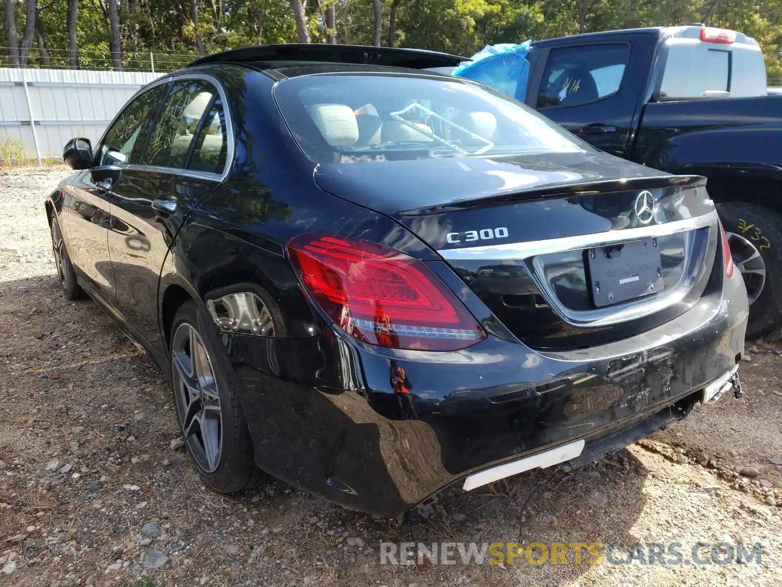 3 Photograph of a damaged car 55SWF8EB0KU301520 MERCEDES-BENZ C-CLASS 2019