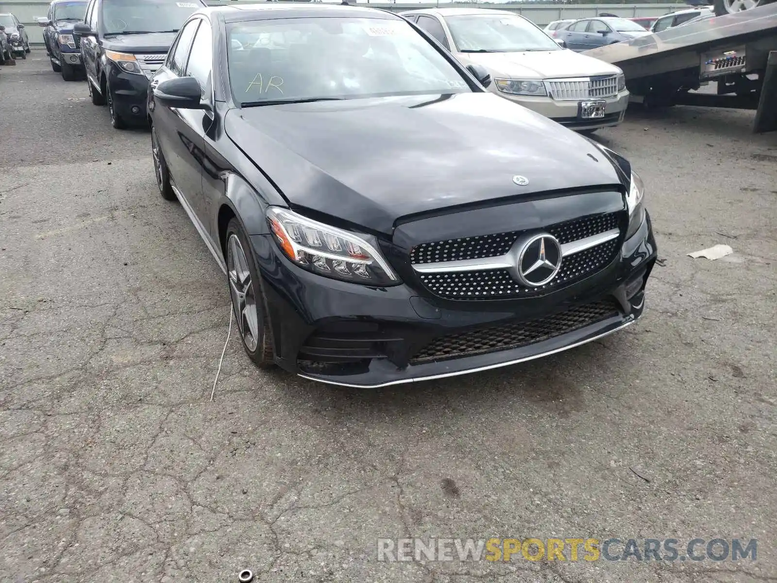 9 Photograph of a damaged car 55SWF8EB0KU306569 MERCEDES-BENZ C-CLASS 2019