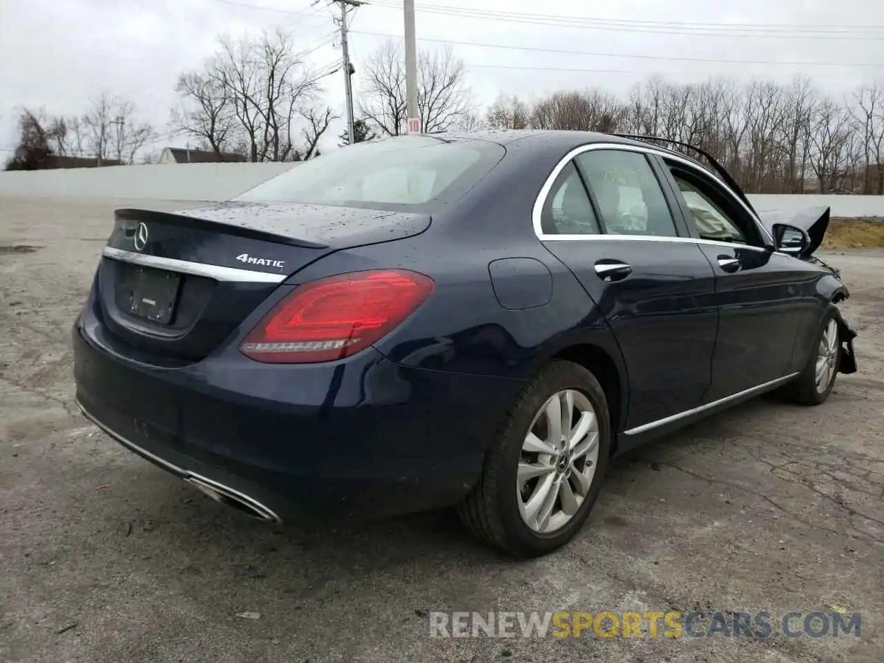 4 Photograph of a damaged car 55SWF8EB0KU310489 MERCEDES-BENZ C-CLASS 2019