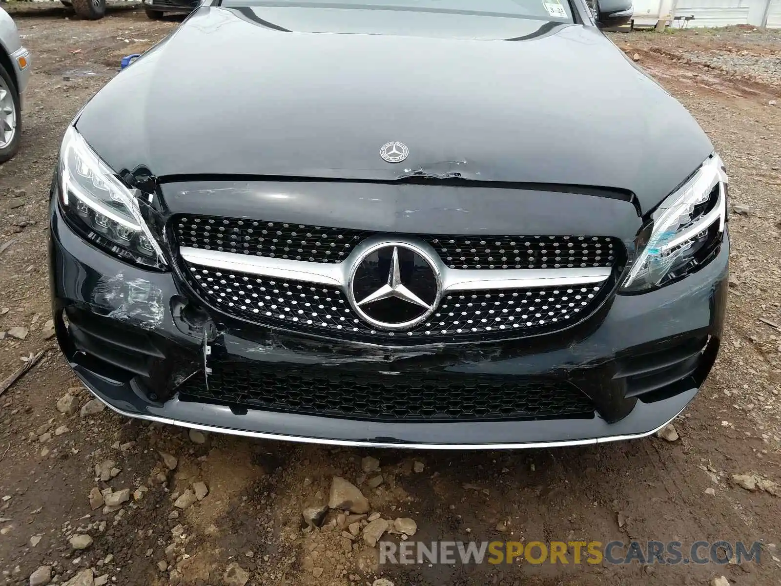 9 Photograph of a damaged car 55SWF8EB0KU313246 MERCEDES-BENZ C CLASS 2019