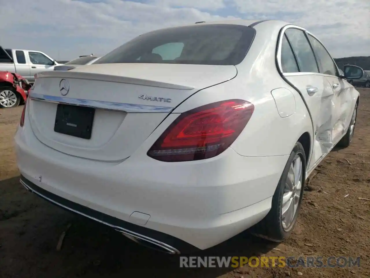 4 Photograph of a damaged car 55SWF8EB0KU314378 MERCEDES-BENZ C-CLASS 2019