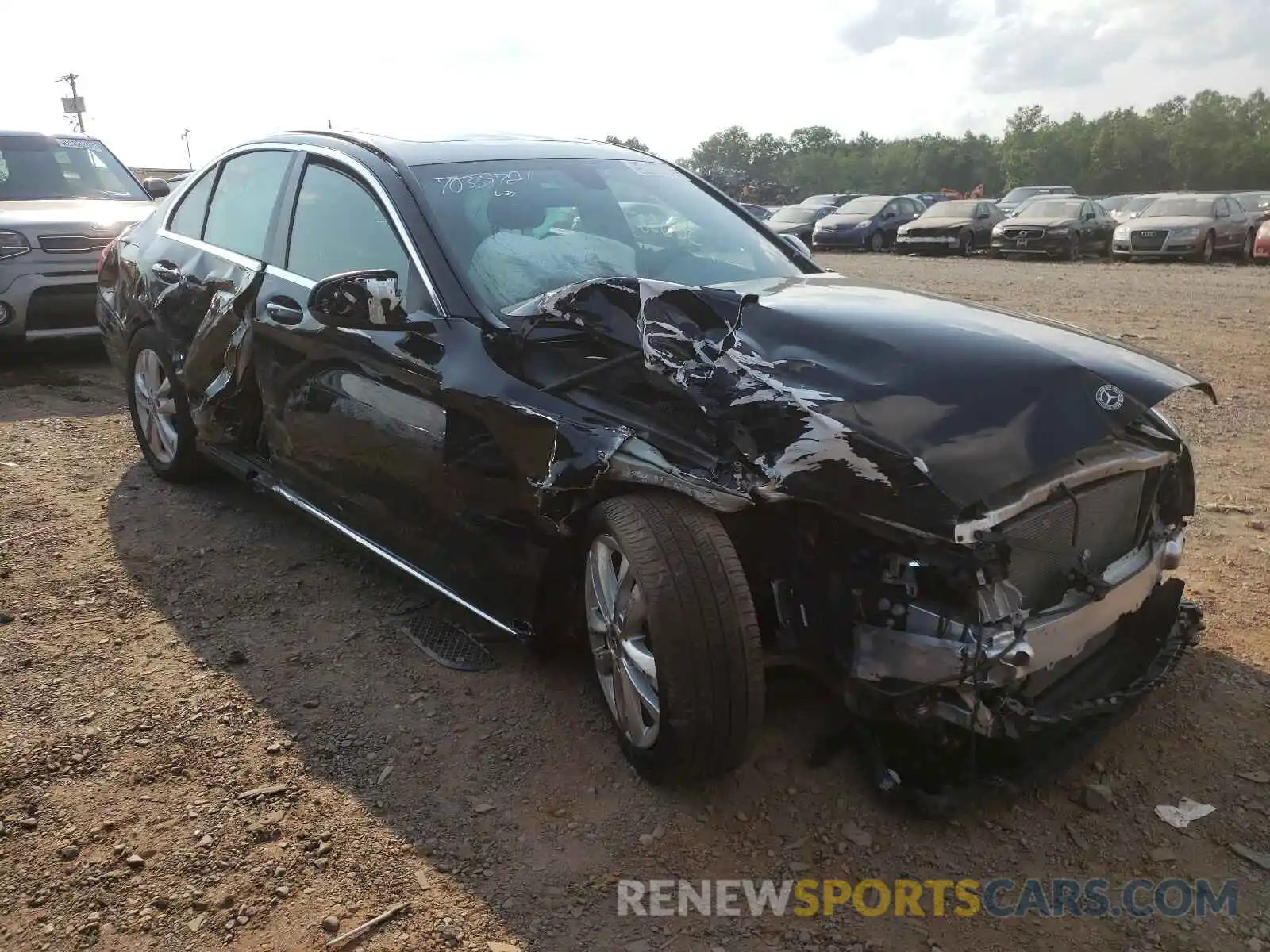 1 Photograph of a damaged car 55SWF8EB0KU315854 MERCEDES-BENZ C CLASS 2019