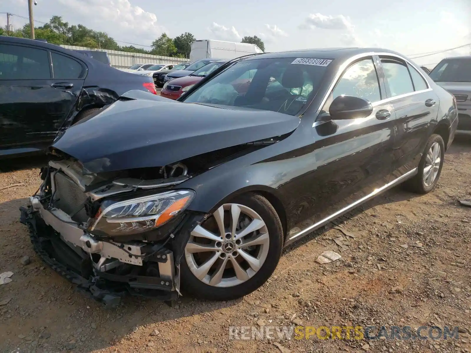 2 Photograph of a damaged car 55SWF8EB0KU315854 MERCEDES-BENZ C CLASS 2019