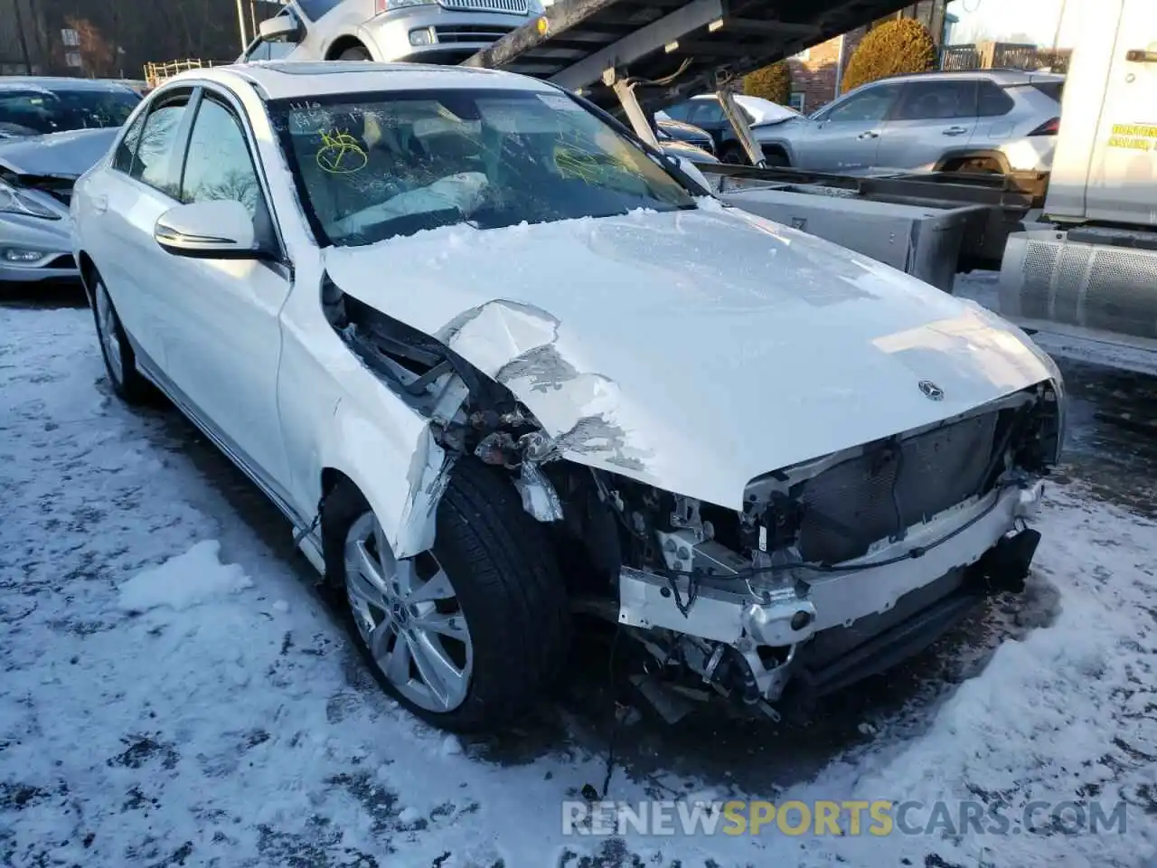 1 Photograph of a damaged car 55SWF8EB0KU315904 MERCEDES-BENZ C-CLASS 2019