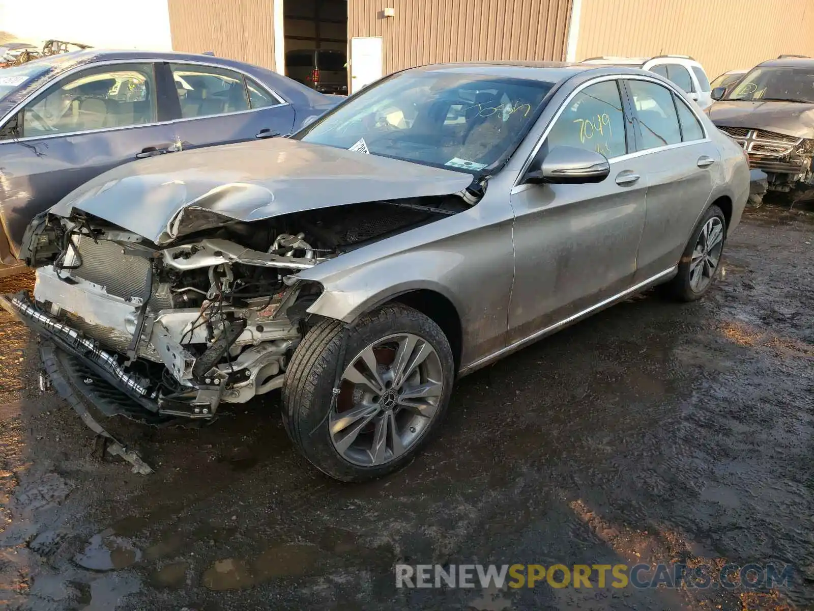 2 Photograph of a damaged car 55SWF8EB0KU317684 MERCEDES-BENZ C CLASS 2019