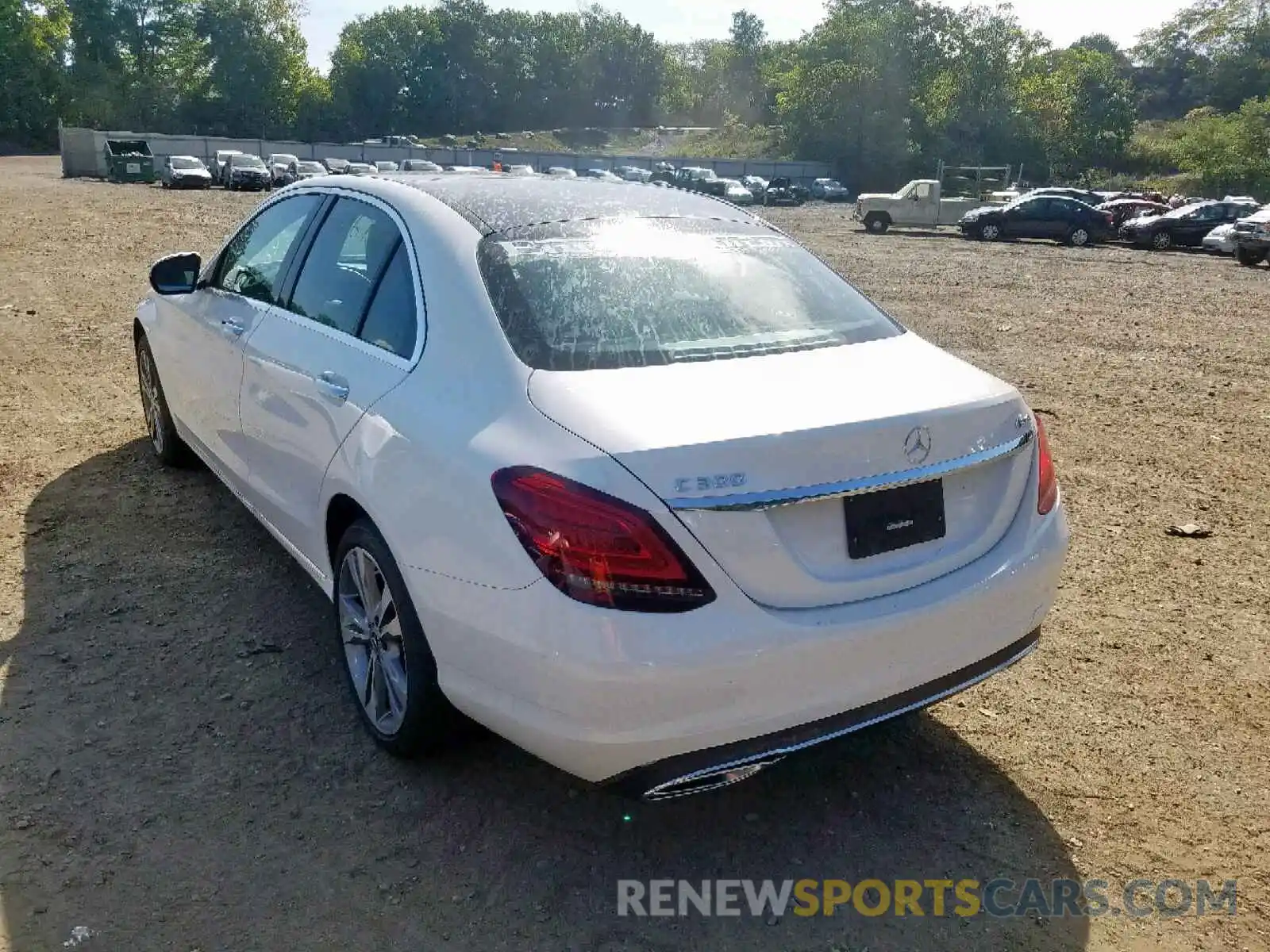 3 Photograph of a damaged car 55SWF8EB1KU288471 MERCEDES-BENZ C CLASS 2019