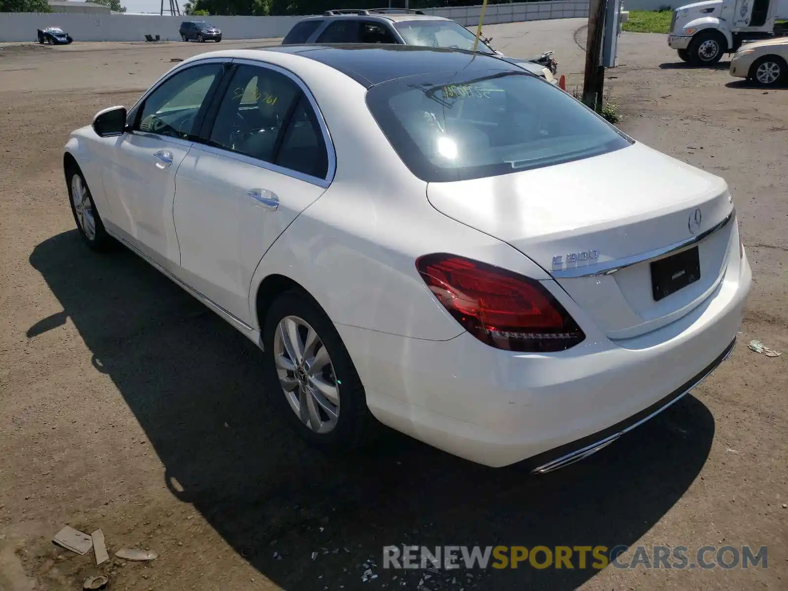 3 Photograph of a damaged car 55SWF8EB1KU302188 MERCEDES-BENZ C-CLASS 2019